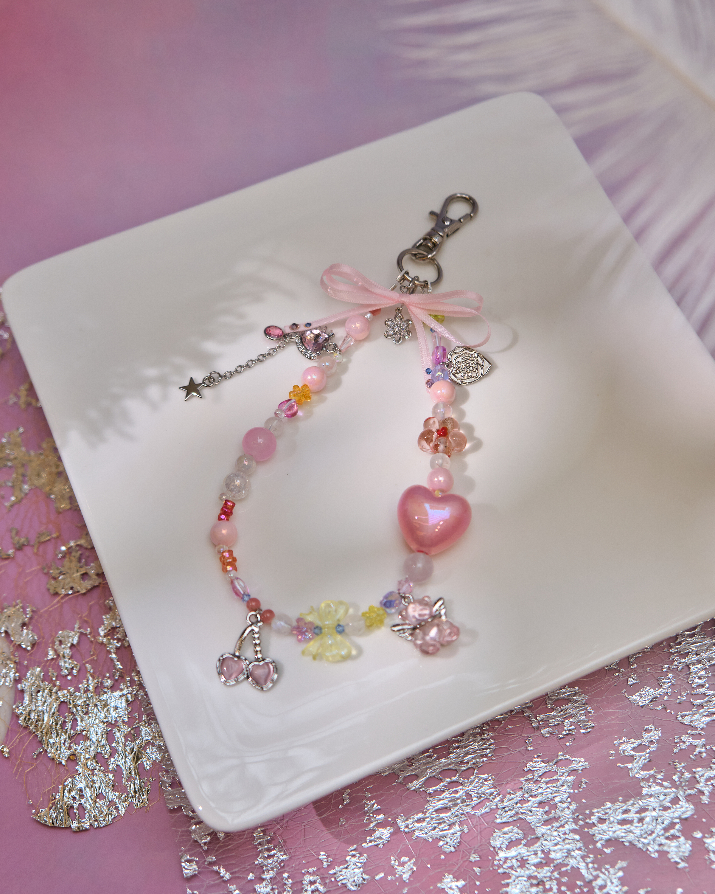 13008 Harajuku Resin Bead Short Phone Strap