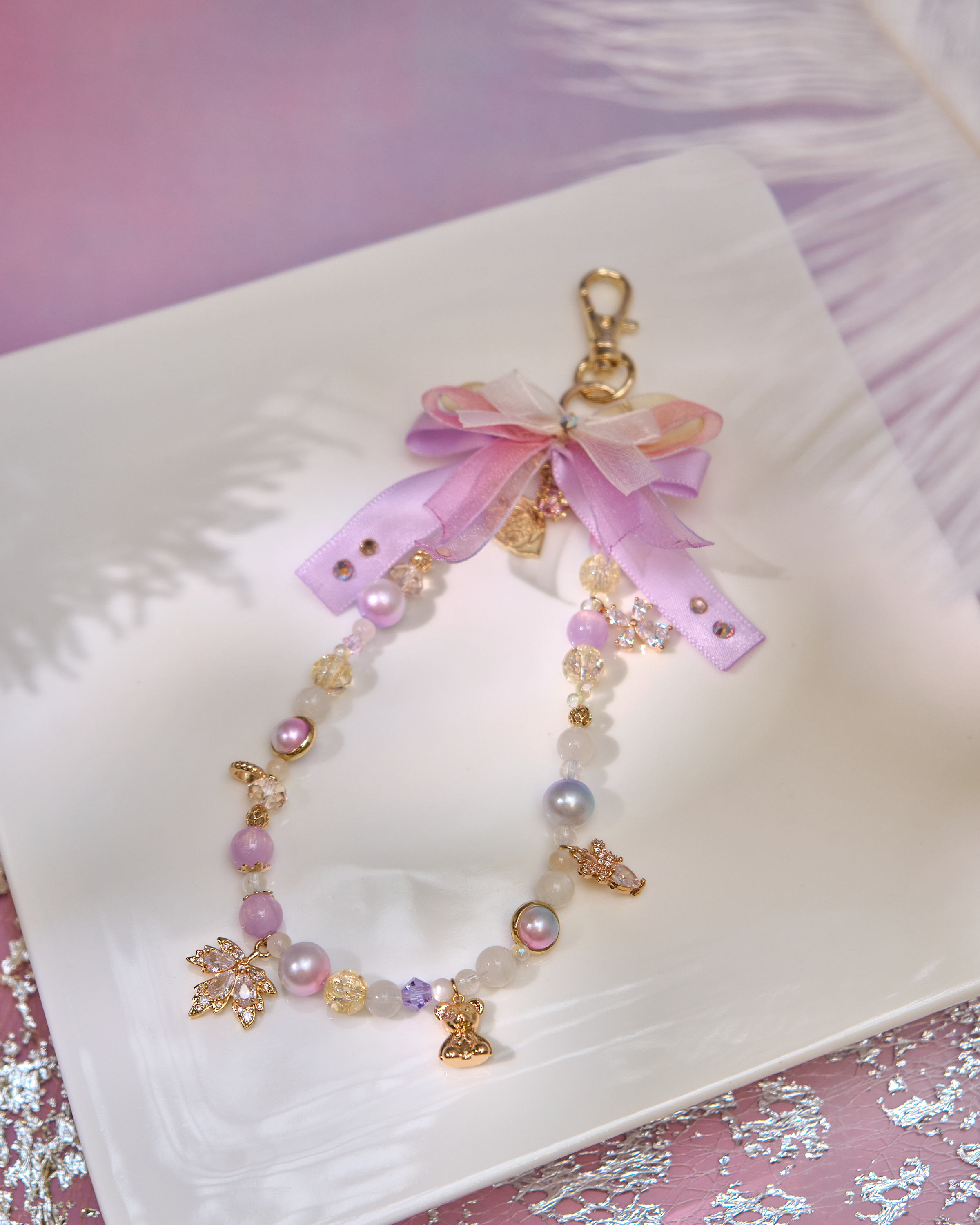 13004 Harajuku Resin Bead Short Phone Strap with Detachable Bow