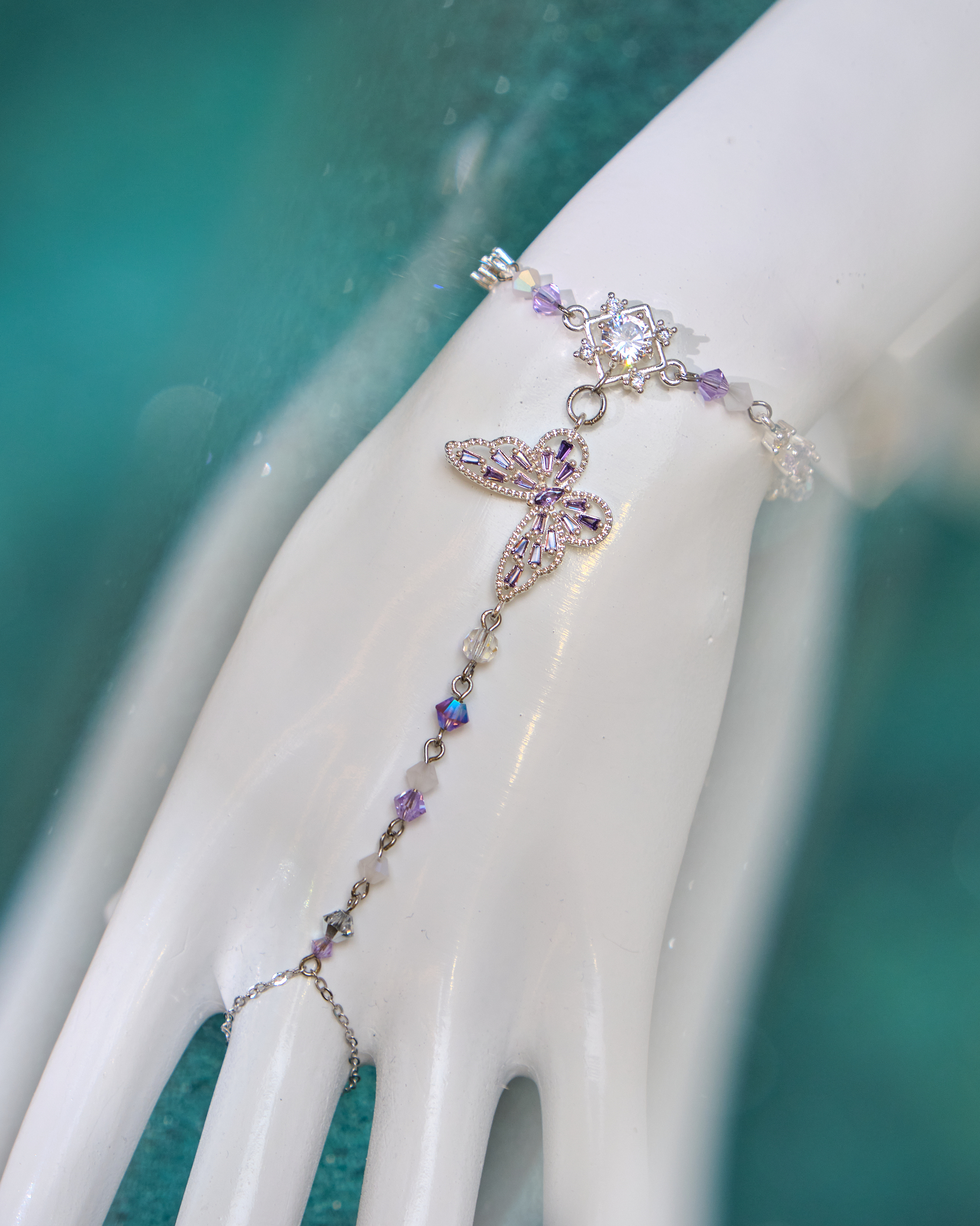 12975 Romantic Aurora Galaxy Crystal T-Bar S925 Bracelet