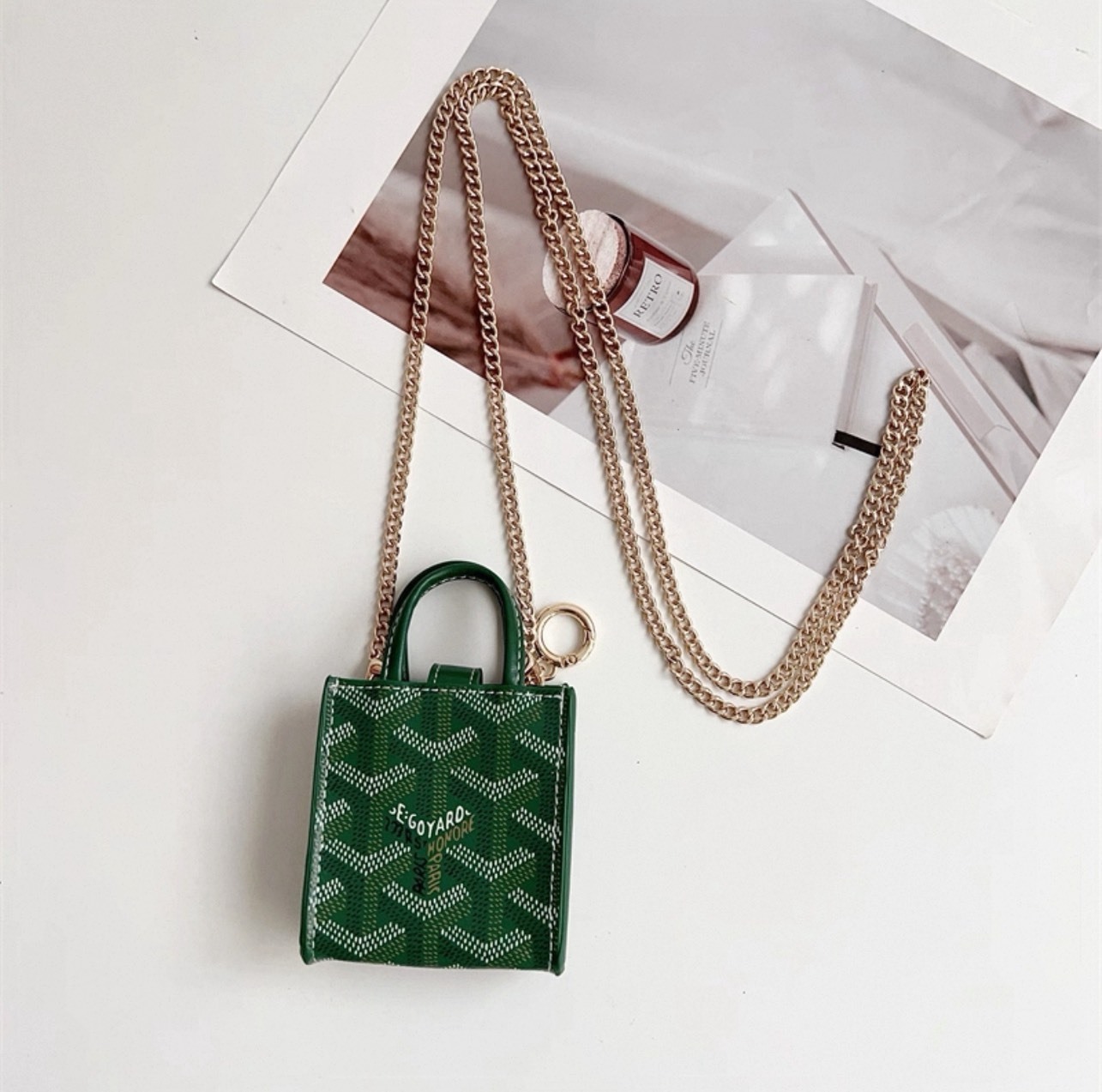 Air pods耳機包掛飾(附斜背鍊)