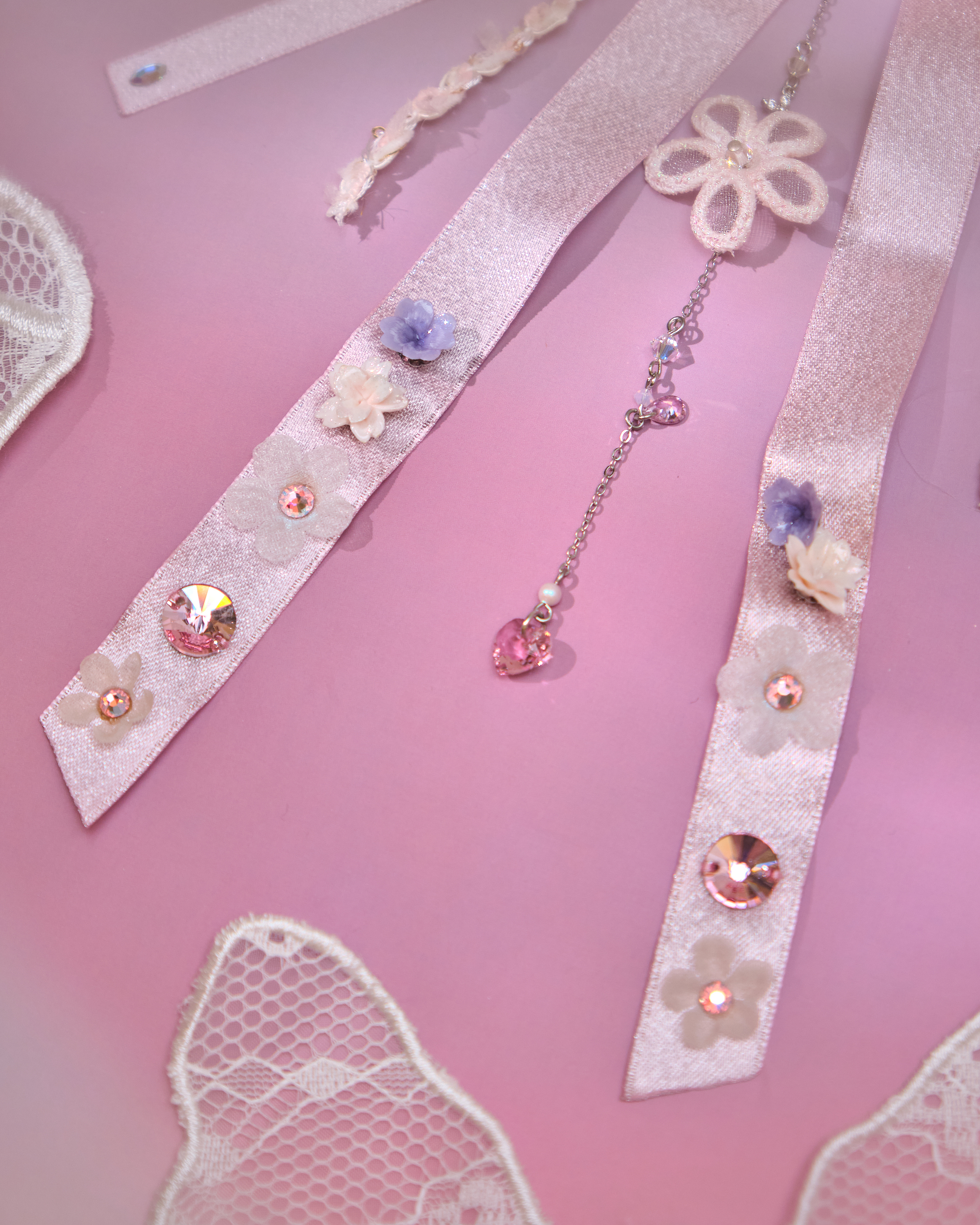 12956 Ribbon Blossom Whisper Hand-Sewn Sakura Clay Bow Bill Clip