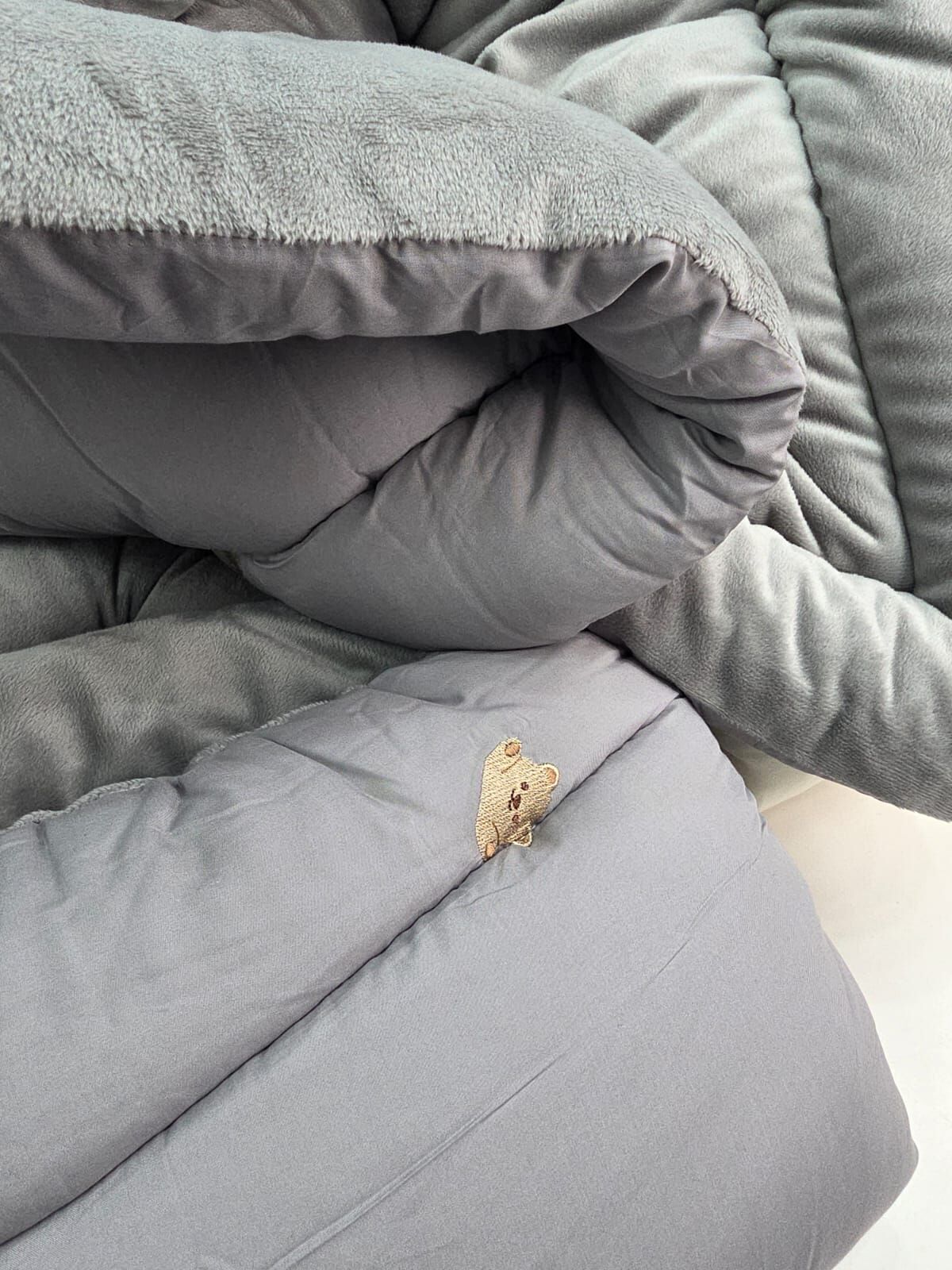 KQ5213 熊抱你 (冬被系列) 超細纖維(毛絨)+莫代爾 !!!推薦10度以下