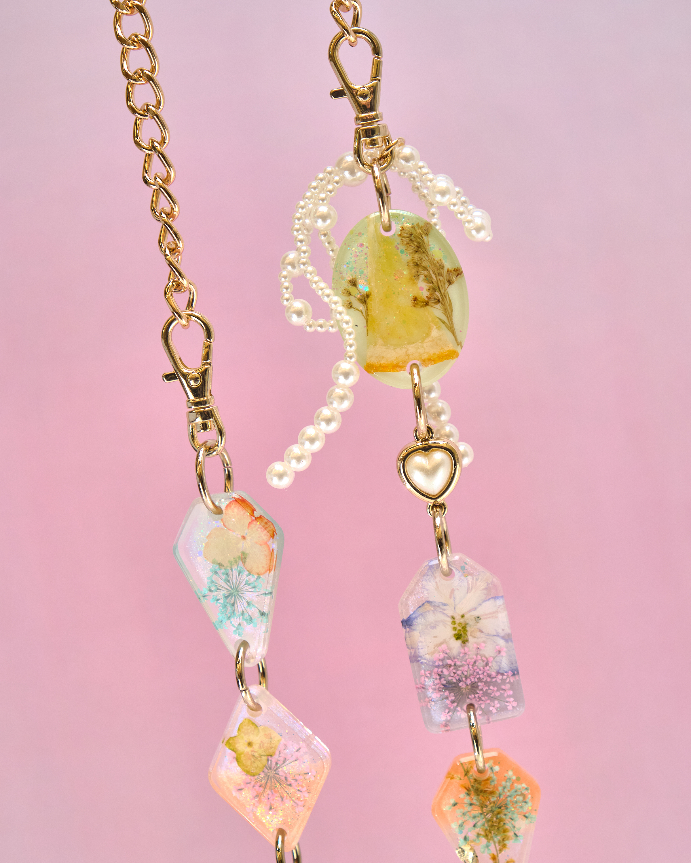 12947 Twilight Tide Heart Pressed-Flower Detachable Crossbody Phone Chain