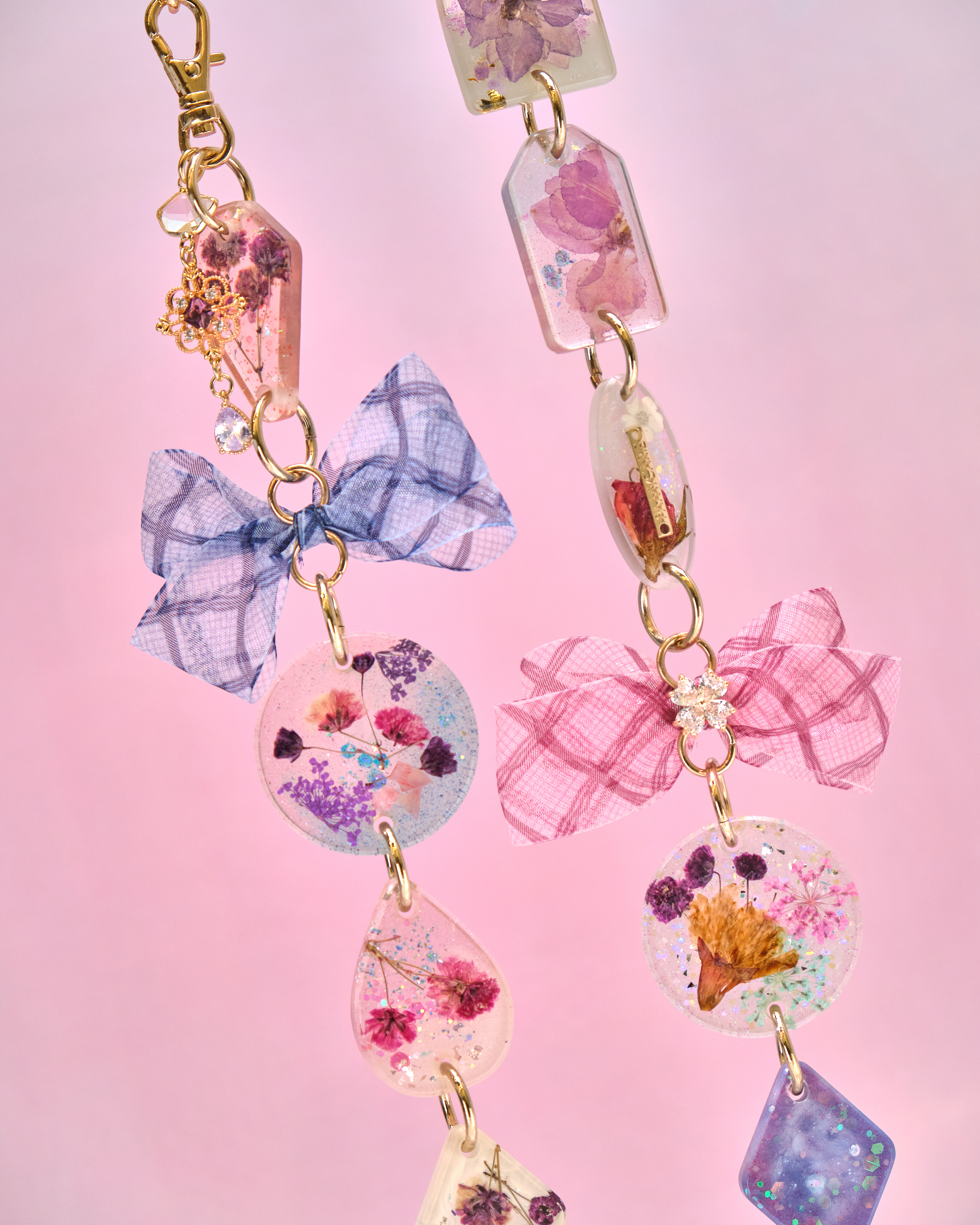 12943 Twilight Tide Heart Pressed-Flower Detachable Crossbody Phone Chain