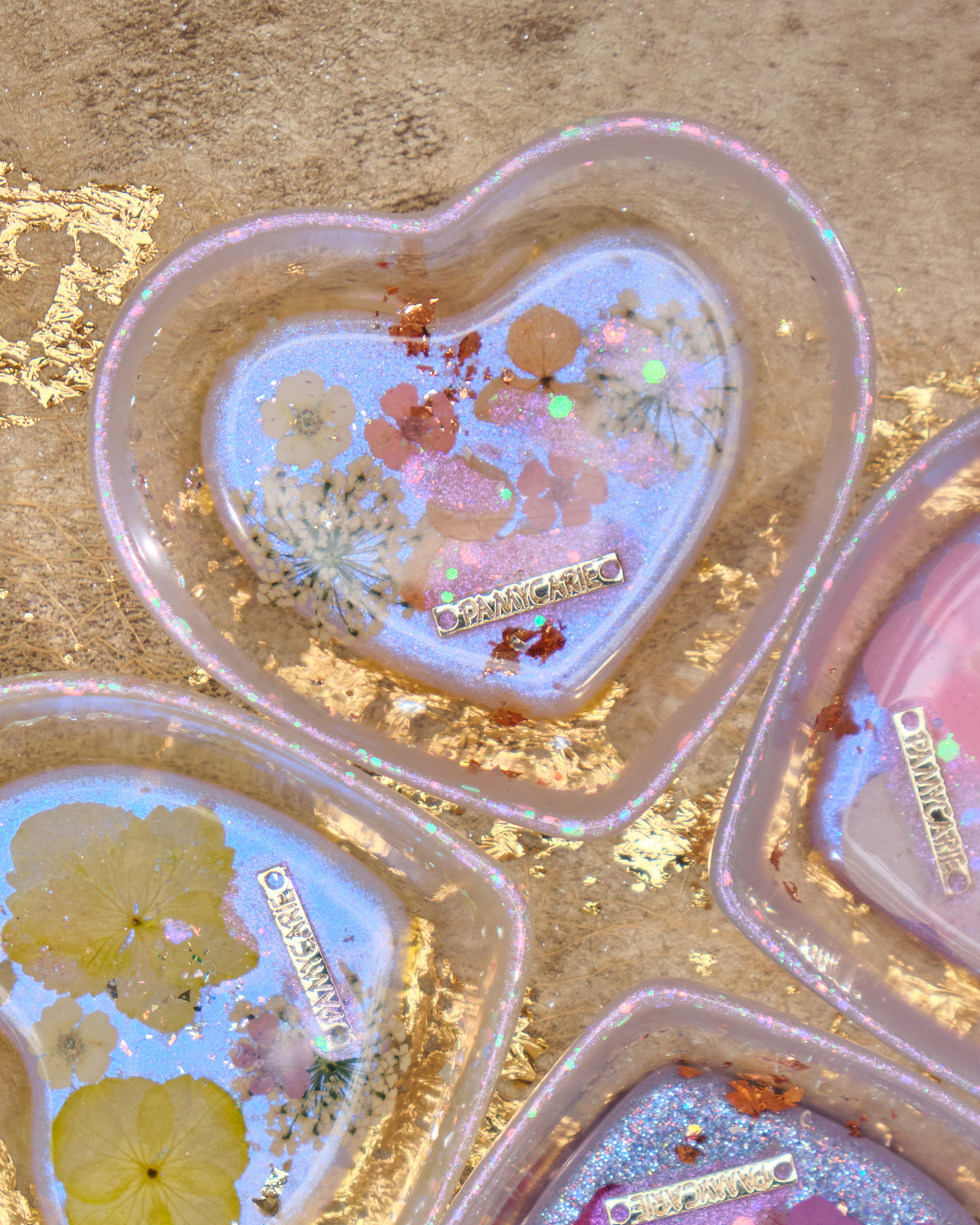 12941 Twilight Tide Heart Resin Heart Plate