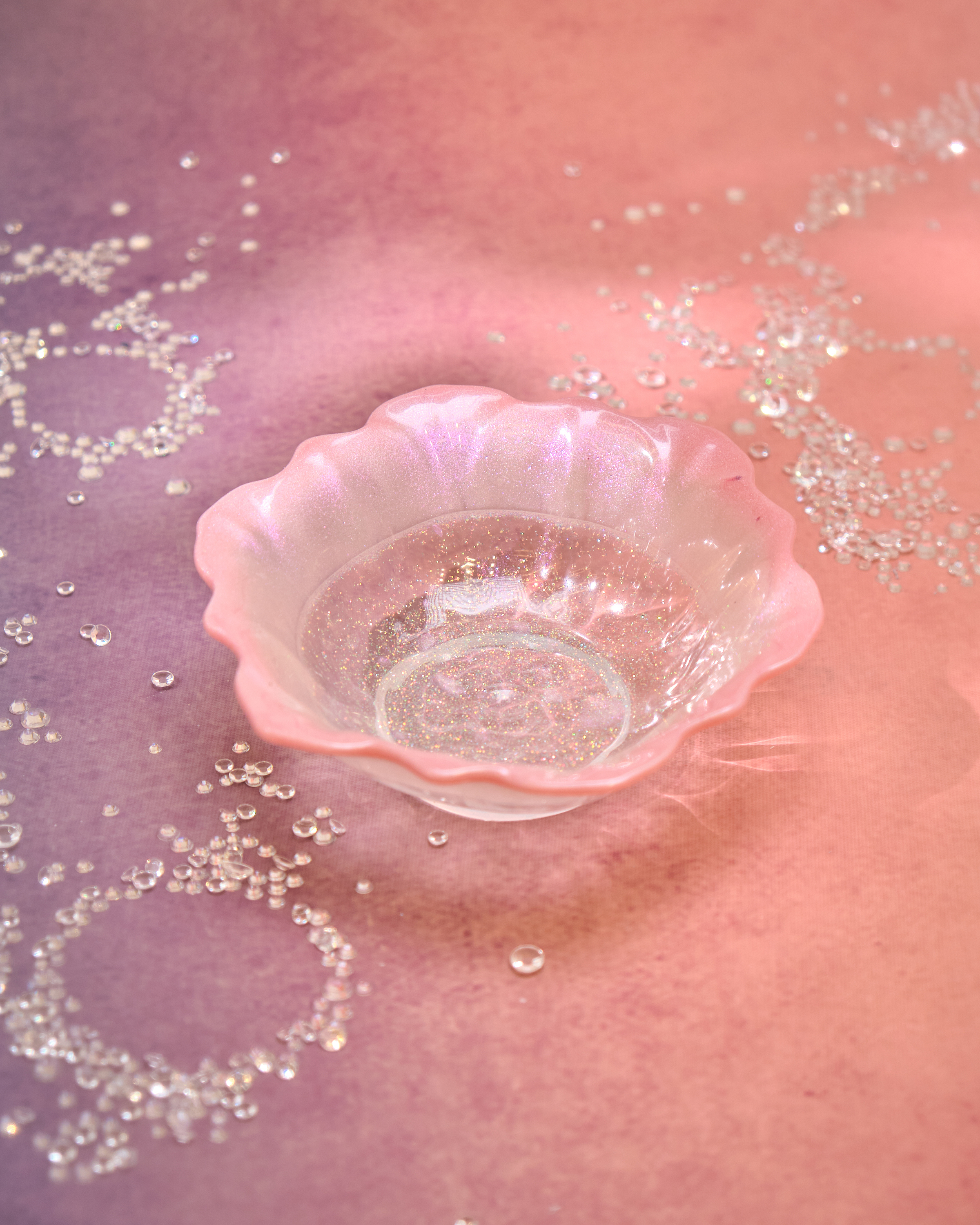 12930 Seashell Reverie Resin Trinket Mini Bowl