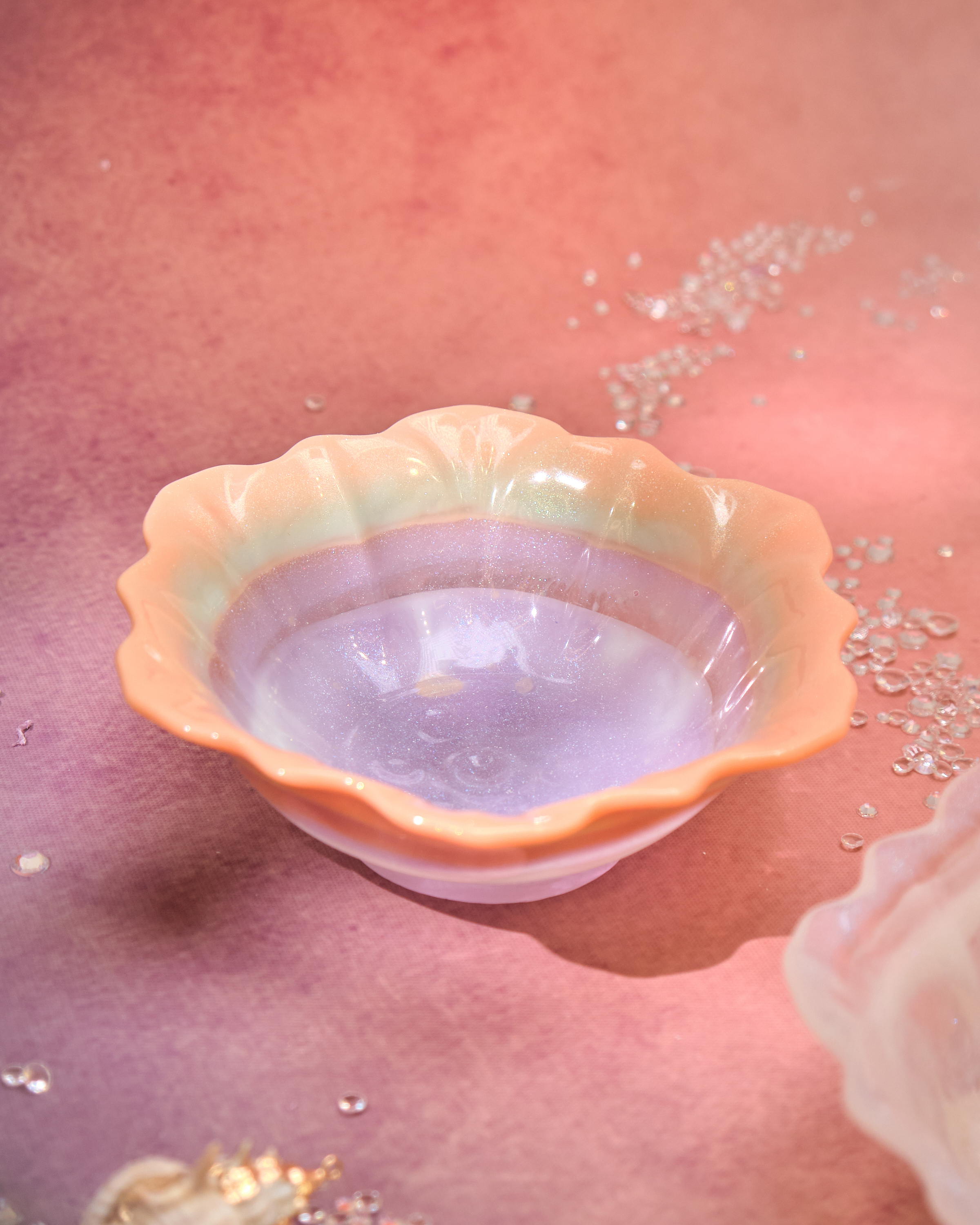 12928 Seashell Reverie Resin Trinket Mini Bowl