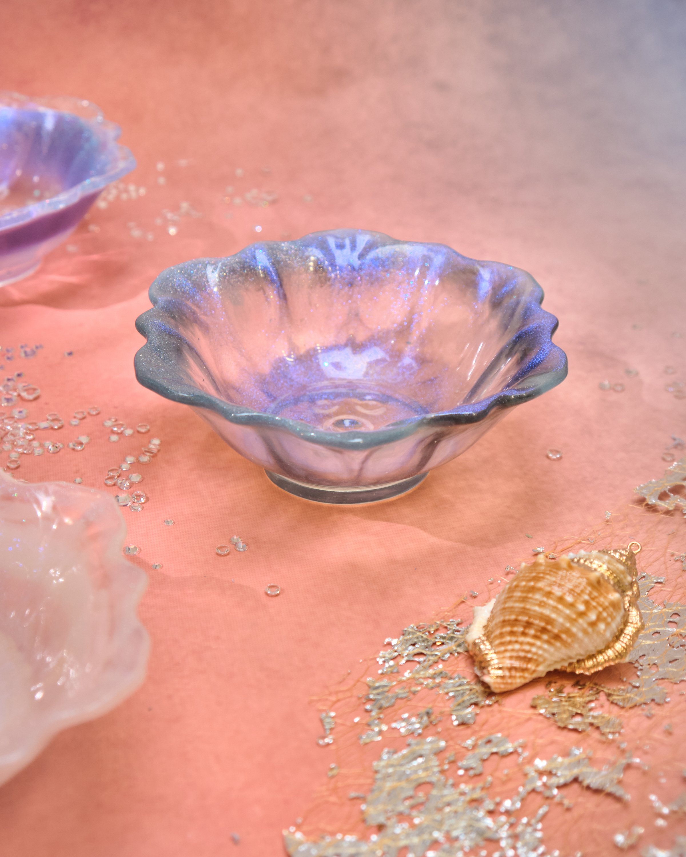 12926 Seashell Reverie Resin Trinket Mini Bowl