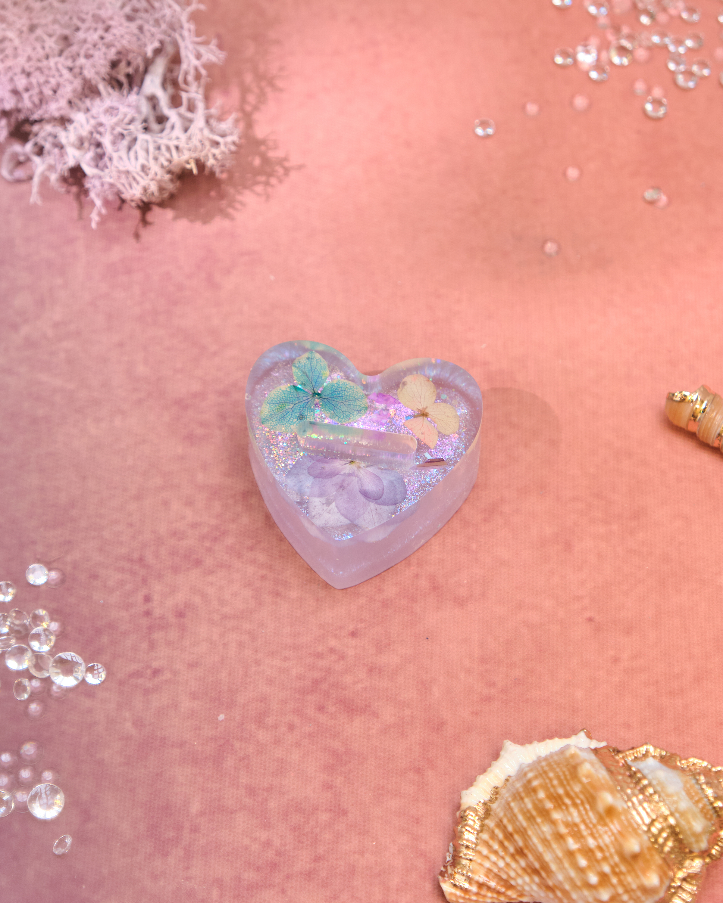 12921 Secret Garden Resin Ring Holder