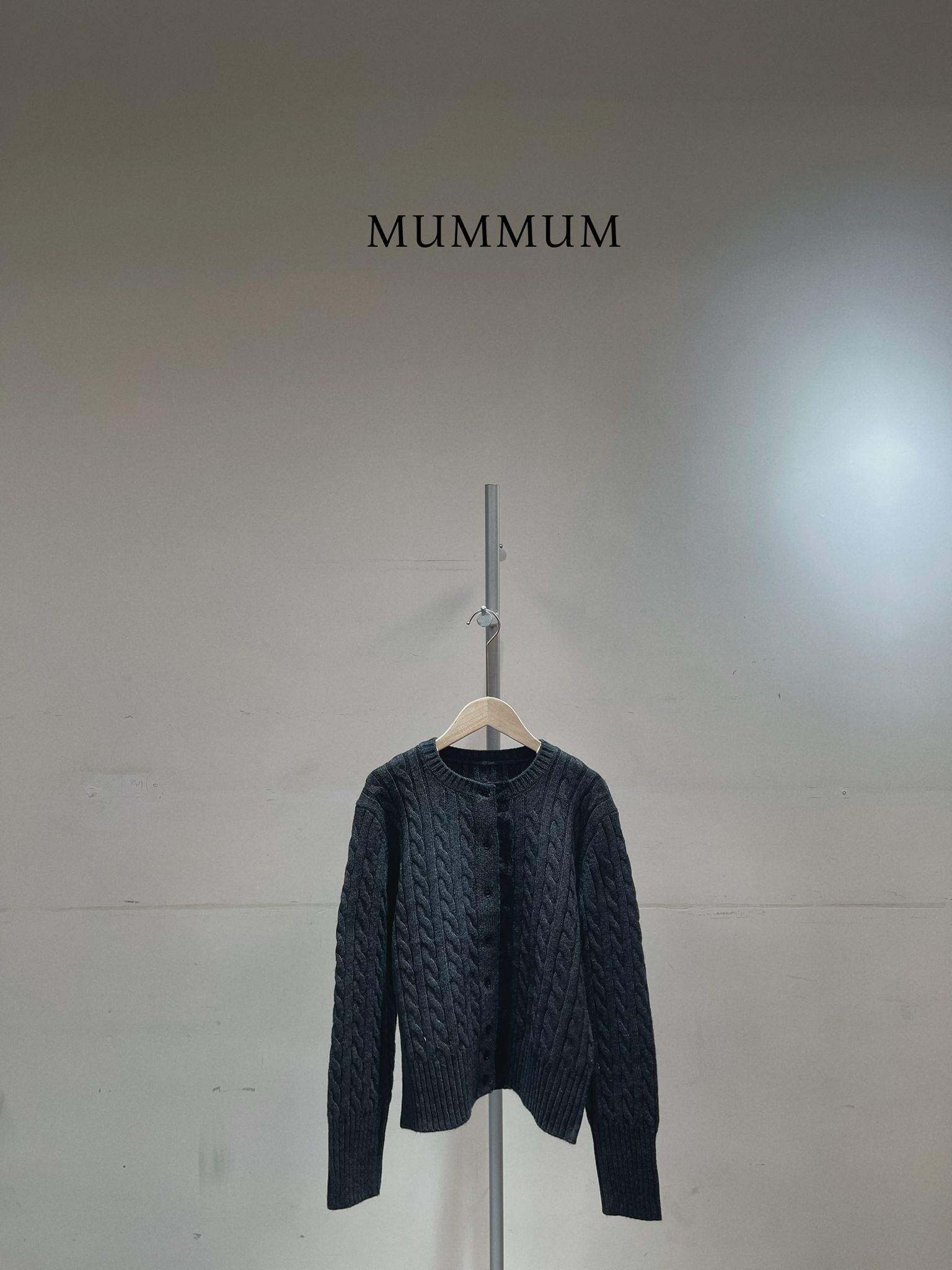 0212895a/有蕾絲邊鈕扣針織外套 44/40/23