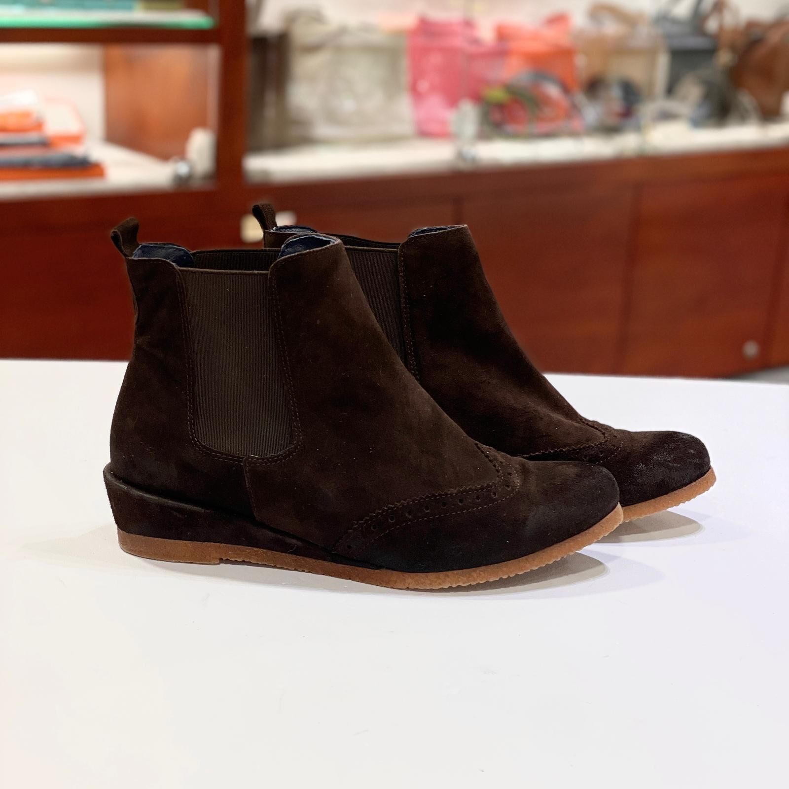 意大利品牌！只有36碼~超級筍價!!! 90%NEW二手RIVA BOOTS, 深啡色麂皮短靴做舊款 #香榭站正品