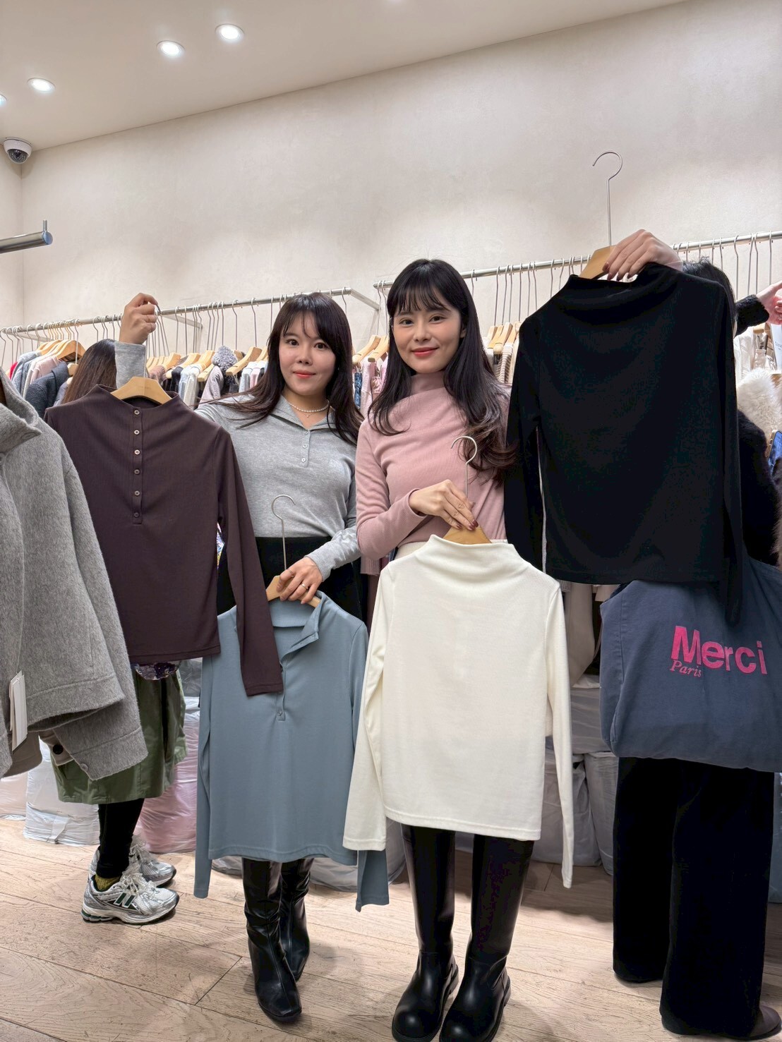 SG5231 微高領紐扣領口長袖上衣