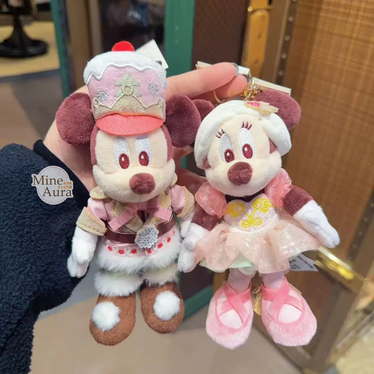 聖誕圓舞曲系列 米奇和朋友們系列 米奇 Mickey 米妮 Minnie 絨毛 鑰匙圈 吊飾 -上海迪士尼樂園