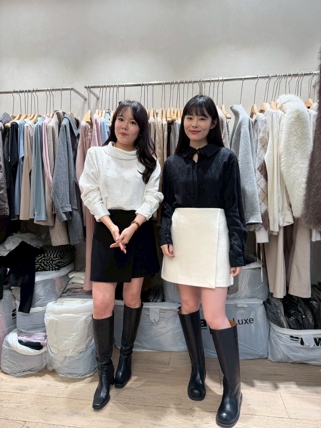 SG5217 全羊毛A字短裙(S/M）