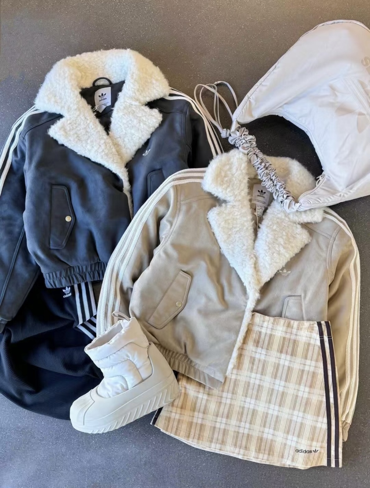 代購-Adidas Originals 羊羔毛 微短版 麂皮絨 三線 翻領 保暖 2色