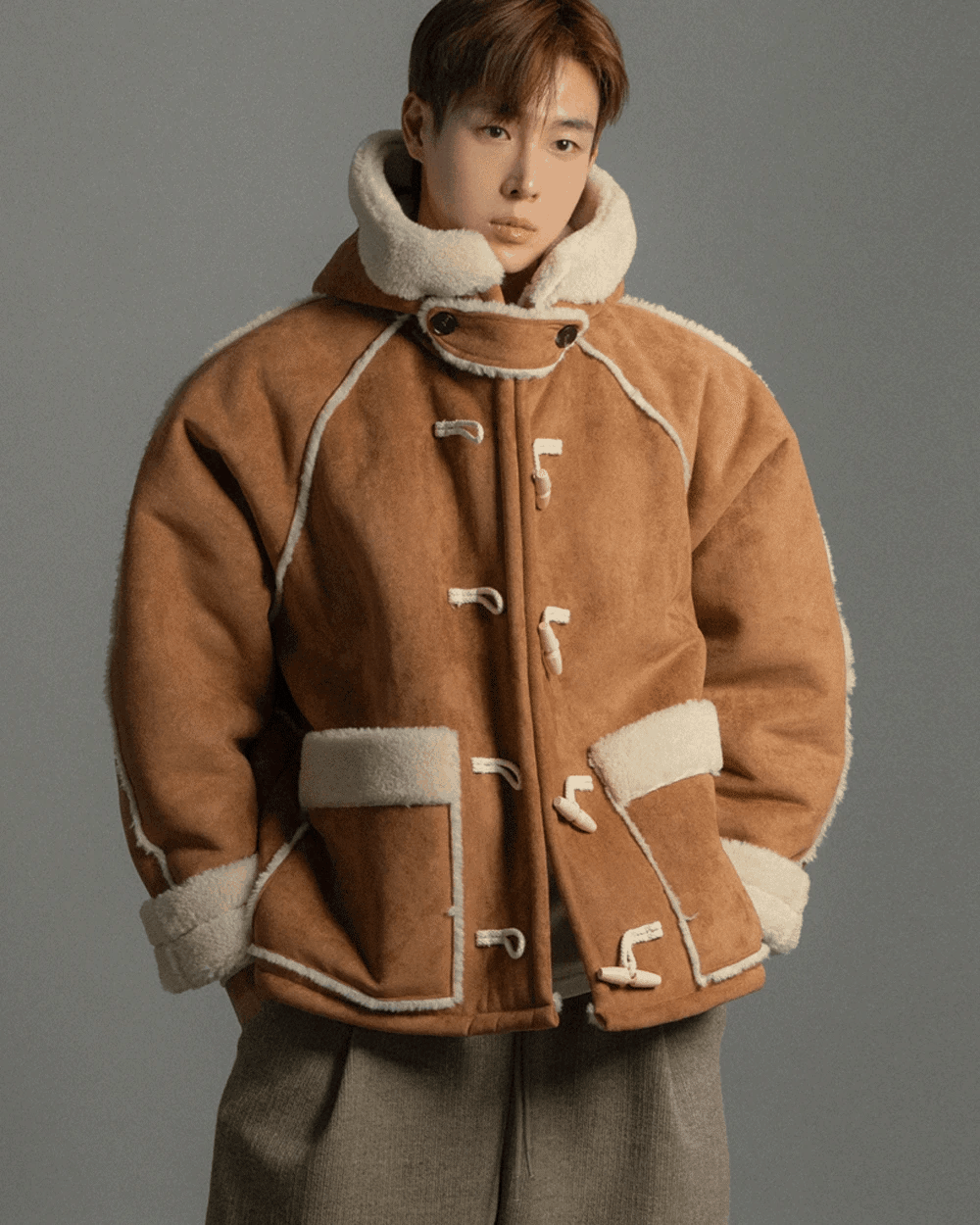 羊羔毛連帽牛角扣夾克