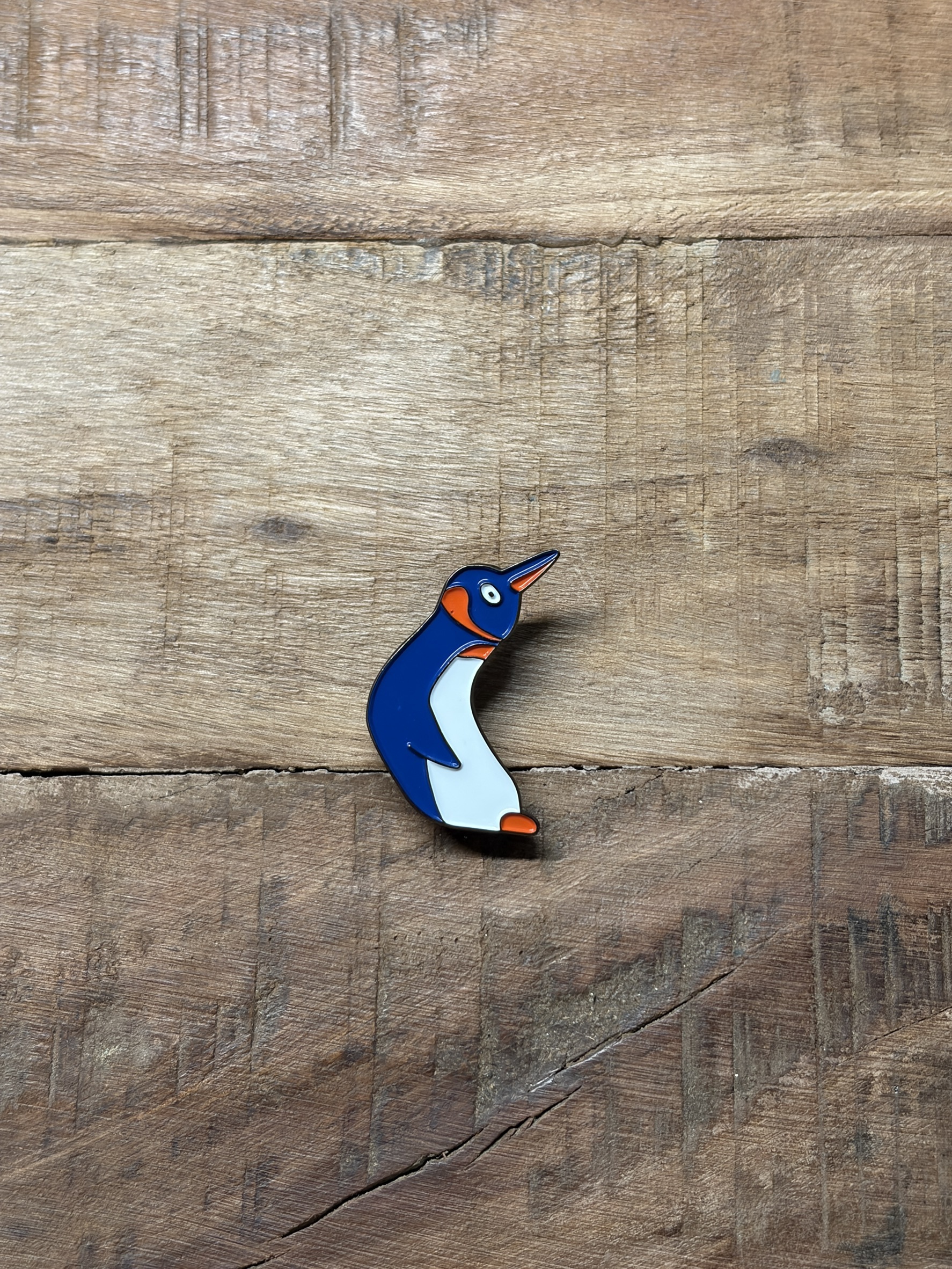 企鵝的「ㄑ」/銅烤漆金屬徽章/注音符號系列