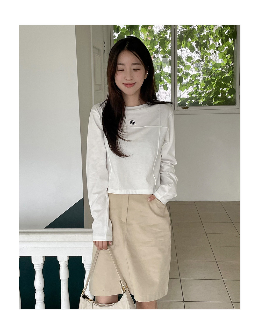 韓國🇰🇷連線 Muah Muah 立體縫線短版長袖T恤 刺繡 短版 打底 內搭 T恤 長袖 3色 (任買兩件711免運)/預購