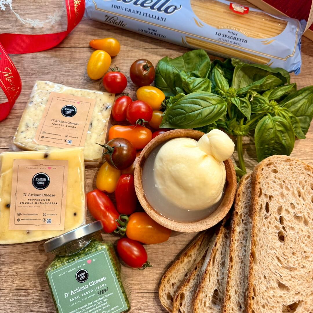 burrata, truffle cheese, artisan cheese, rum fruit cake, christmas hamper, christmas gift, special gift, premium gift