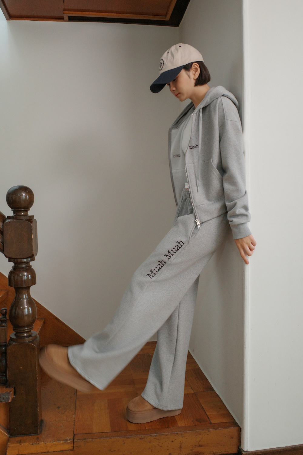 韓國🇰🇷連線 Muah Muah Logo休閒運動風棉寬褲 長褲 運動褲 休閒褲 棉褲 寬褲 7色(任買兩件711免運)/預購