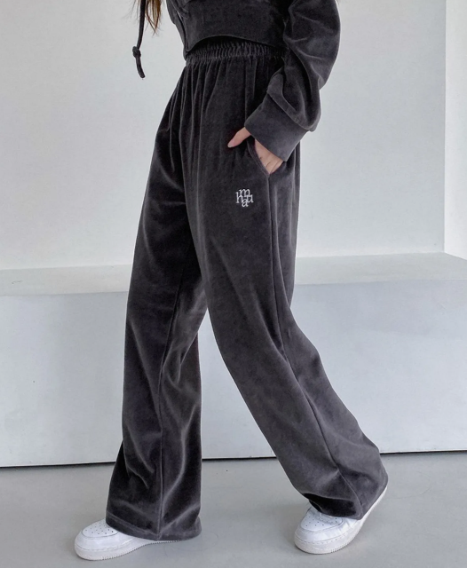 韓國🇰🇷連線 Muah Muah Logo天鵝絨運動風棉褲 長褲 運動褲 休閒褲 棉褲 寬褲 4色(任買兩件711免運)/預購
