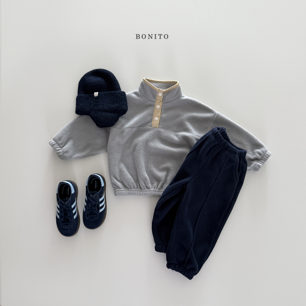 Bonito 可愛拼色鈕釦套裝 / 4色