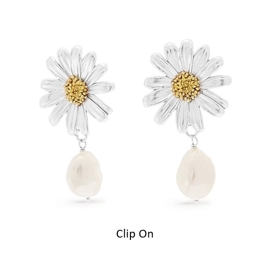 1TA0530-416 [THALLO] Aigli Daisy Earrings Statement (Clip On) Statement Studs 24K Gold And Sterling Silver Baroque Pearl #S237a (EU)