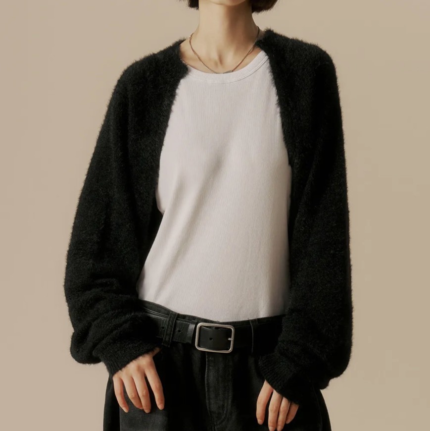 <黑五特價> Urbantype 短版絨毛針織衫 黑色