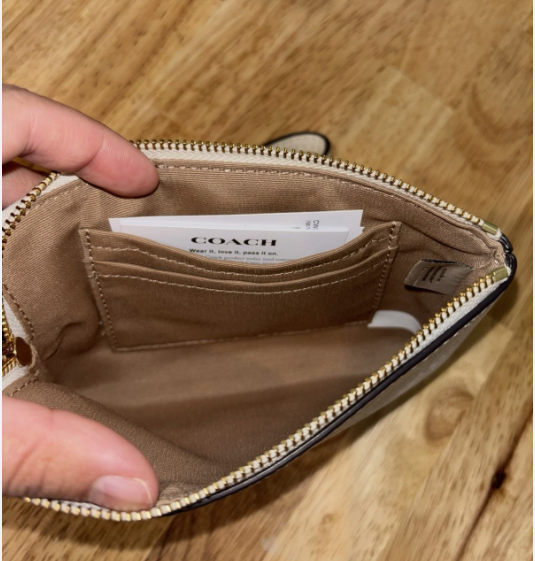 [U] COACH GOLD/WHITE/CHALK CW854 CORNER ZIP WRISTLET IN SIGNATURE CANVAS WITH STRIPE, 196395780228 (UCO83)