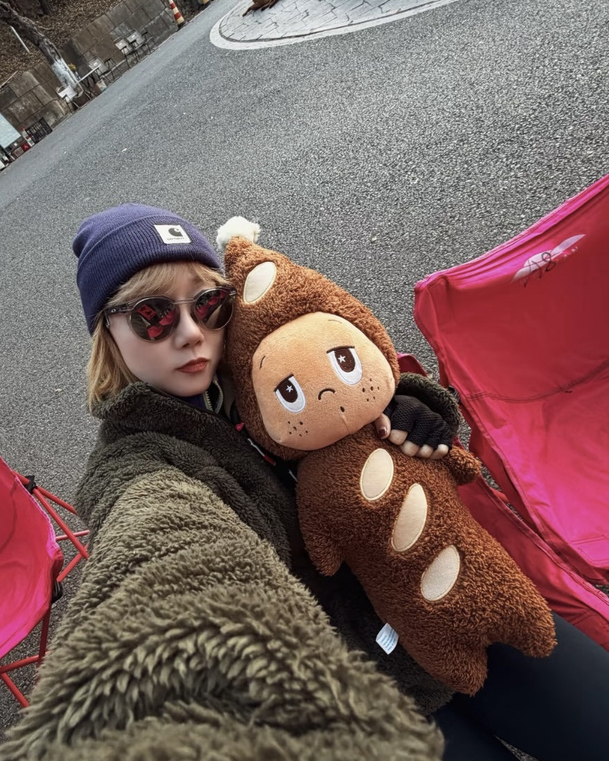 <官方正版>POPMART 泡泡瑪特 TWINKLE TWINKLE 星星人 法棍毛絨抱枕