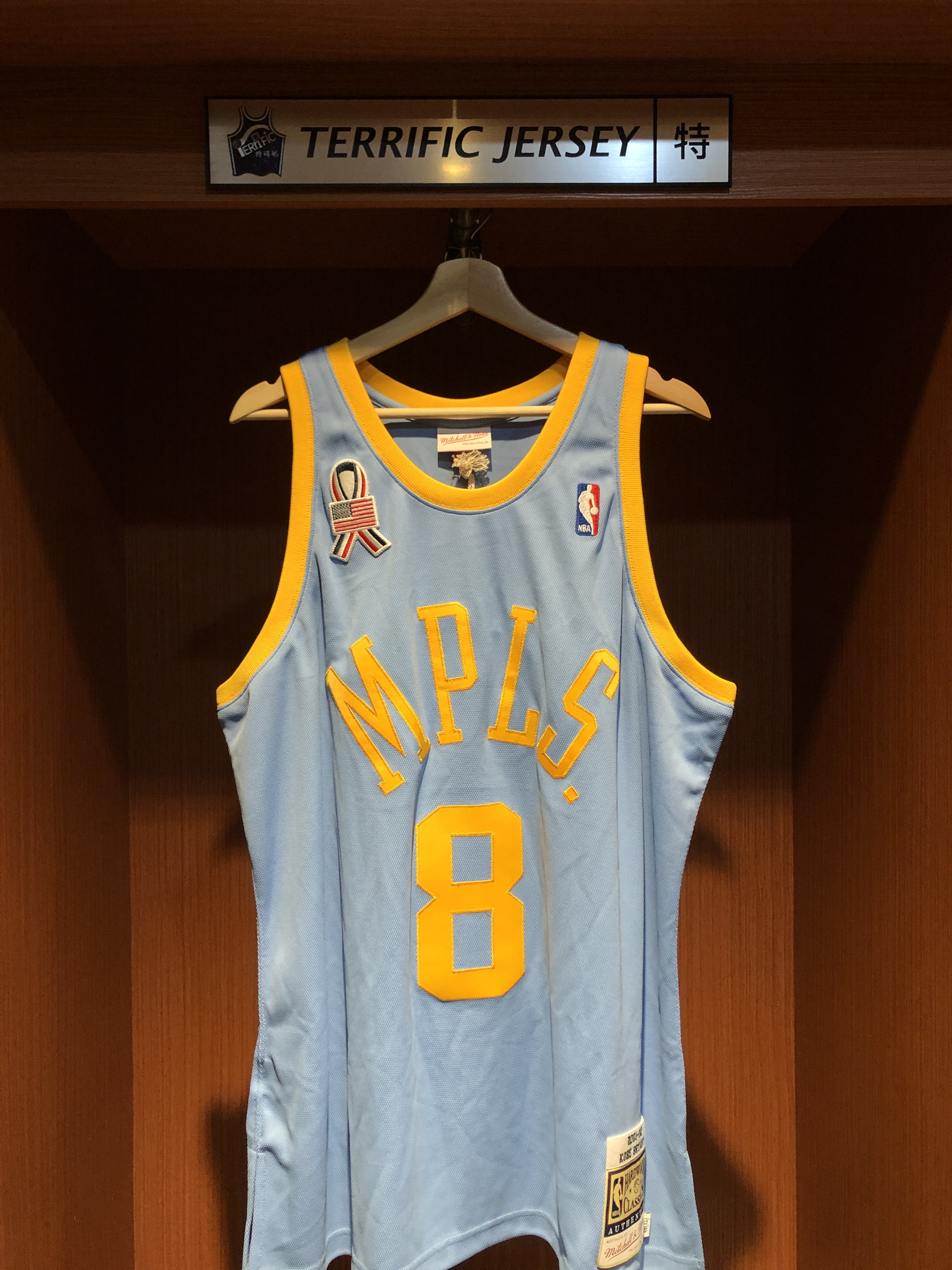 NBA球衣 Kobe Bryant 洛杉磯湖人 01-02藍 MPLS. M&N Authentic 球員版 電繡 全新