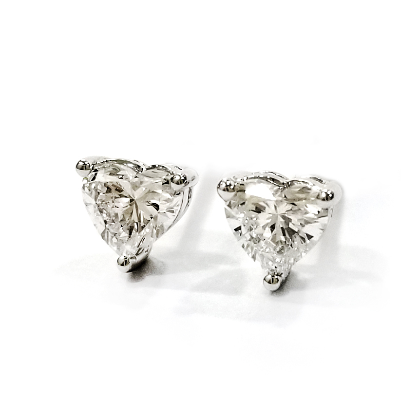 18K白金 實驗室培育心形鑽石耳環