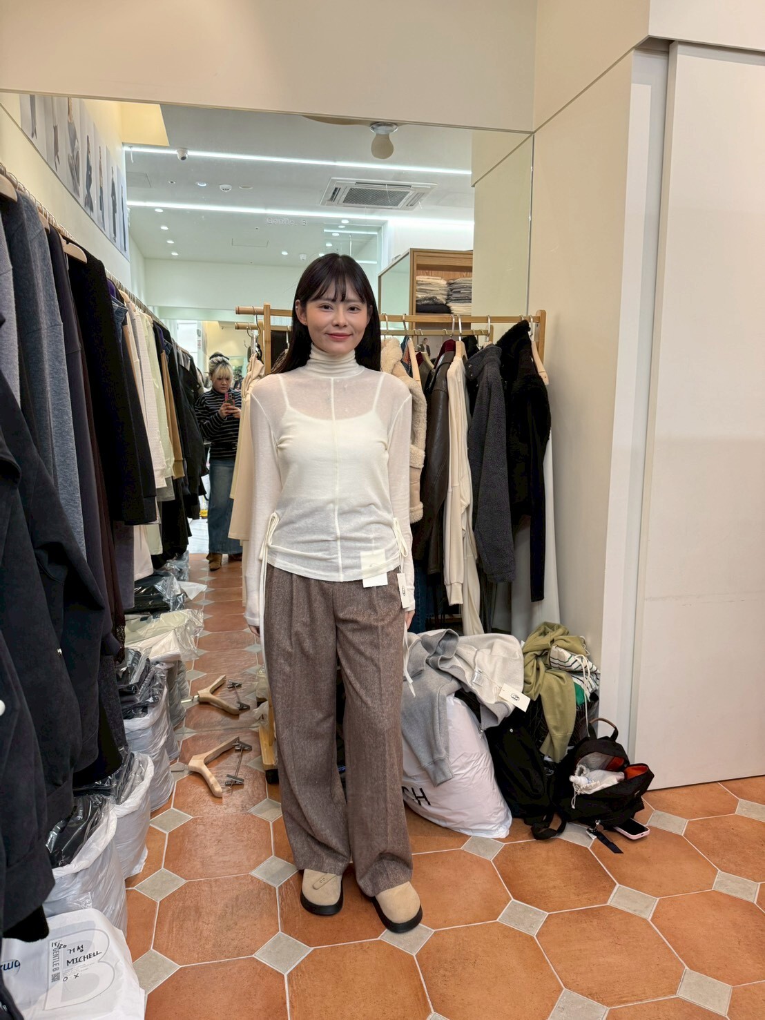 GB5213 中線樽領綁帶打底上衣