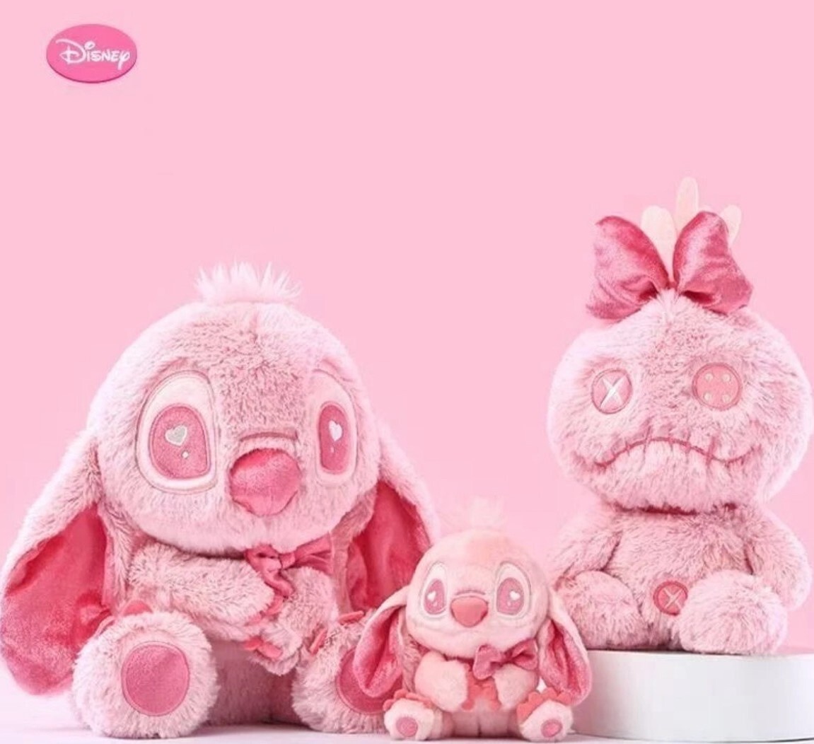 Officially licensed Disney Stitch charm/doll - a love confession.