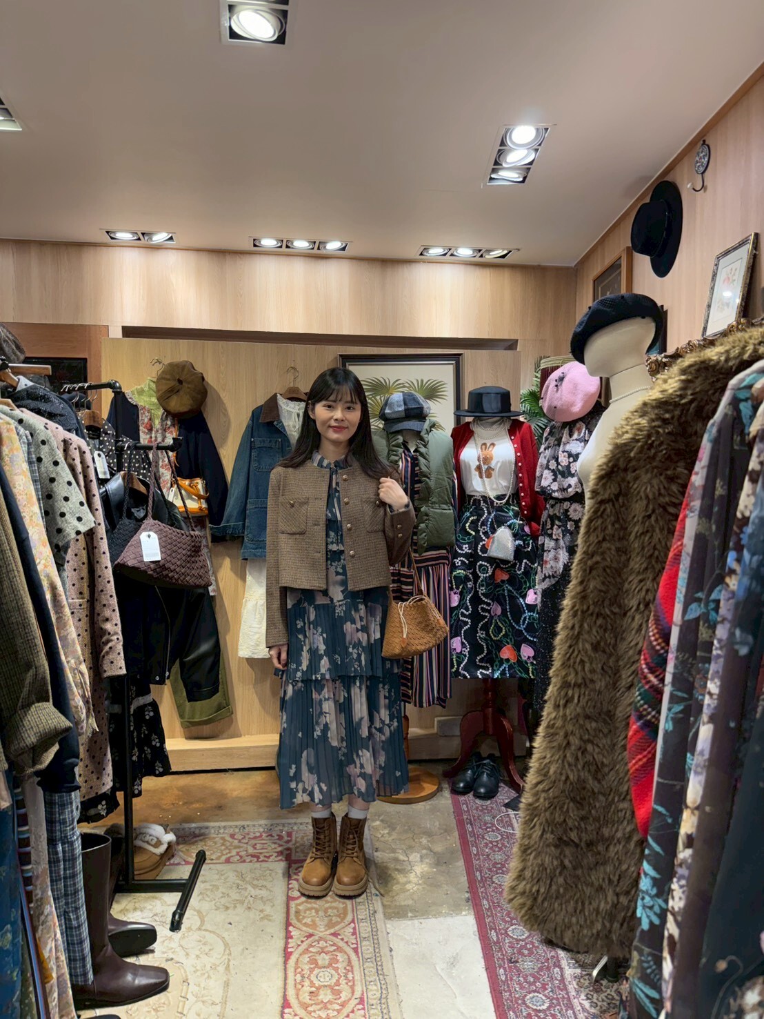 KM5250 十字紋杏啡軟呢短外套