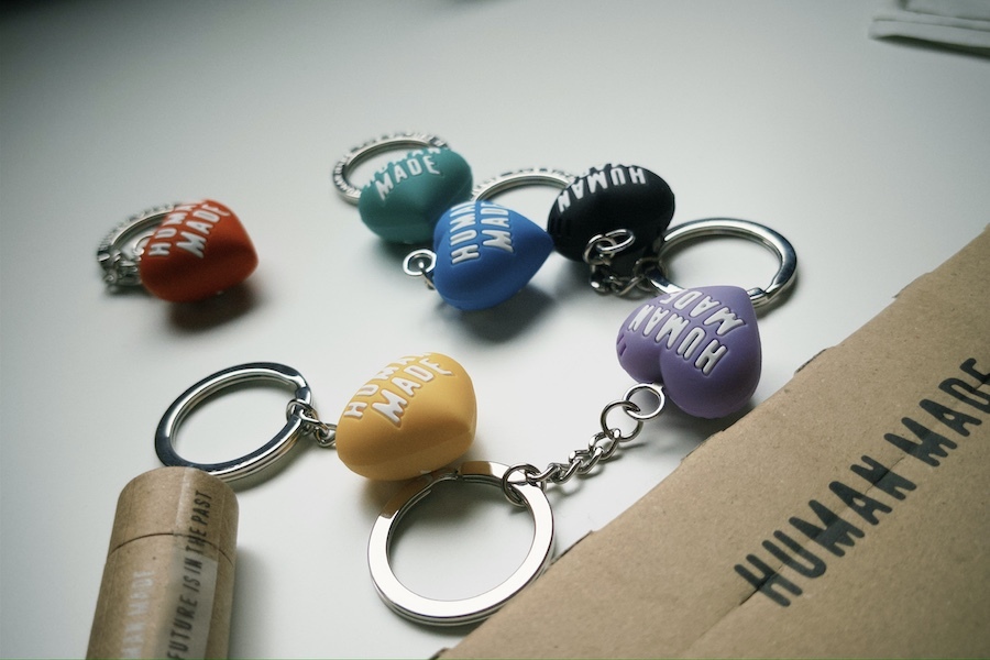 Human made 3D立體 Heart Swatch愛心 鑰匙圈