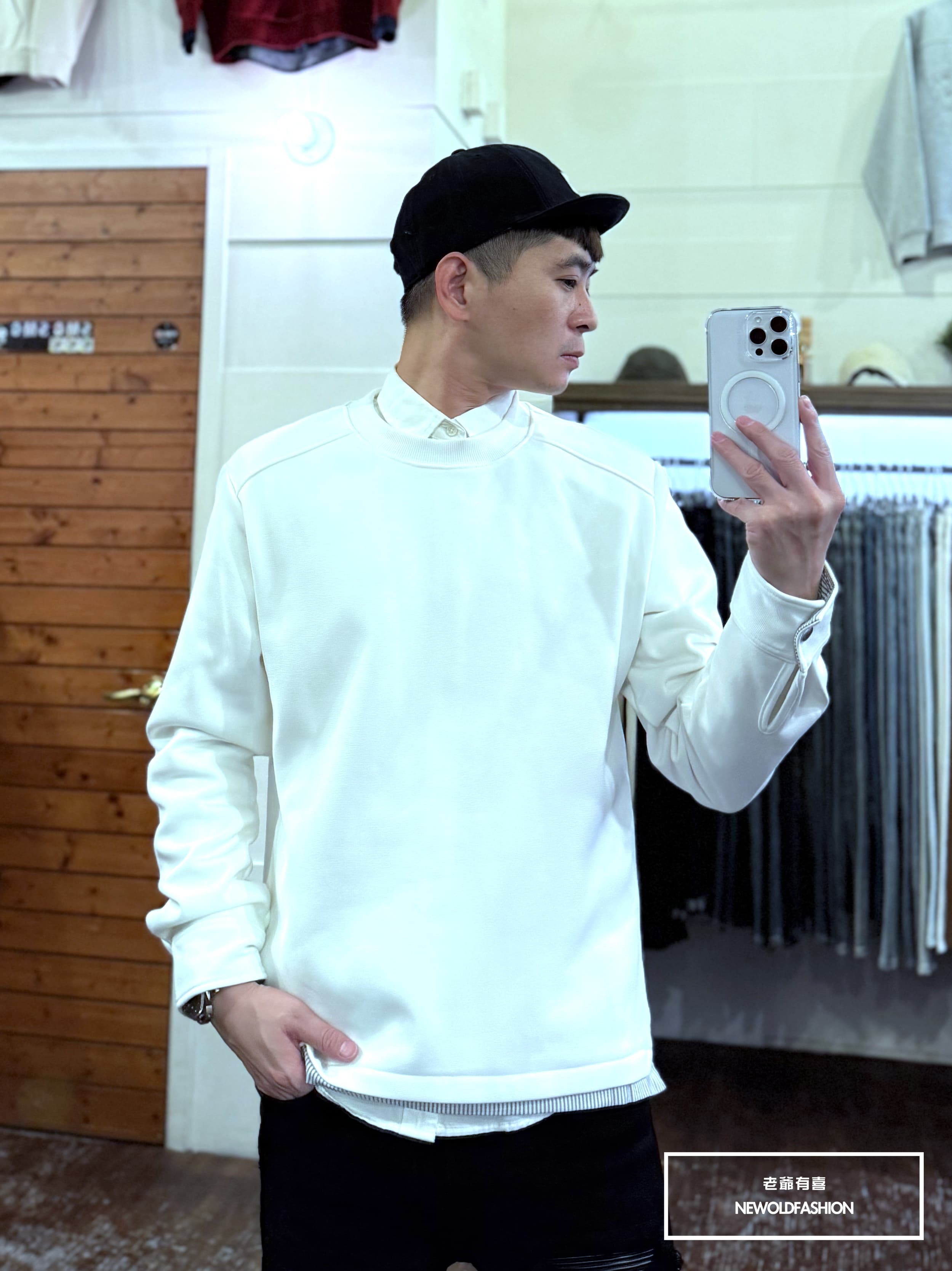 『新品上市』重磅撞色條紋拼接刷毛大學T(NOF2511Z6010)-白