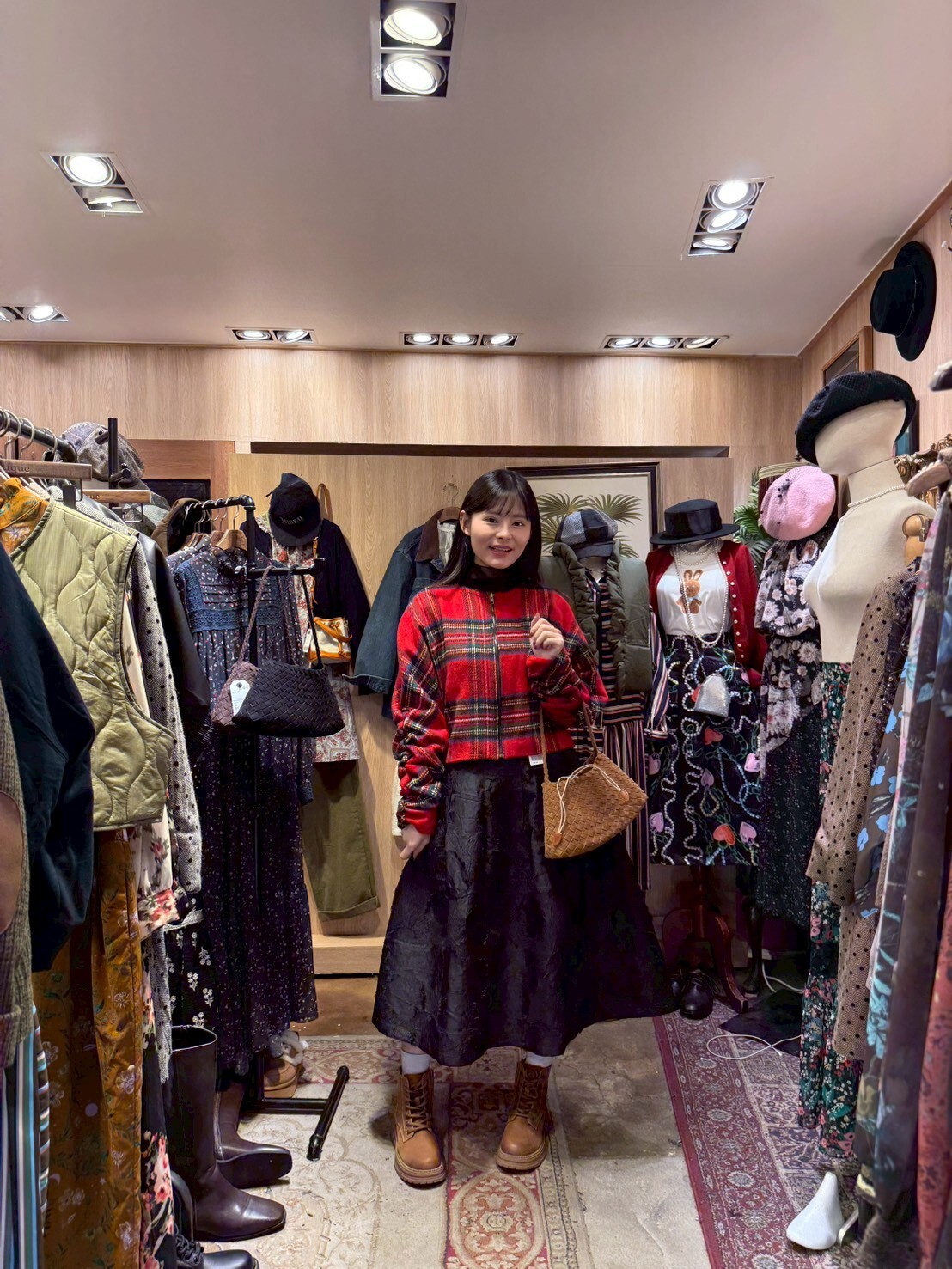 KM5242 紅色格紋短版拉錬外套