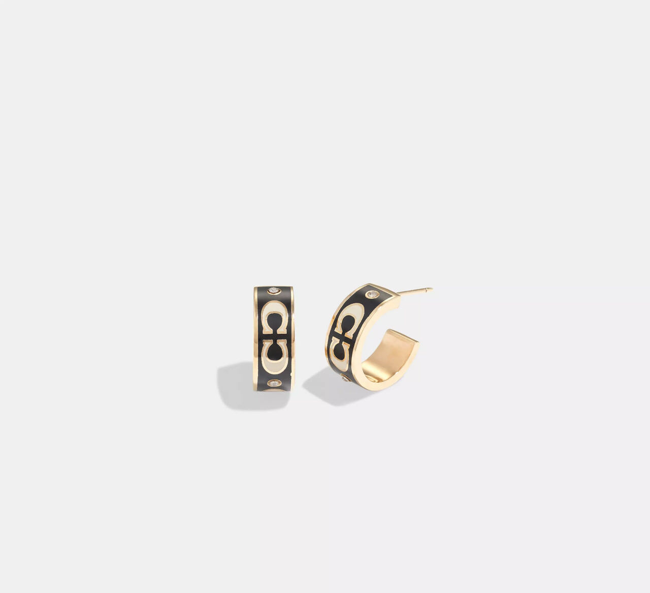 [U] COACH GOLD/BLACK CI903 SIGNATURE ENAMEL HUGGIE EARRINGS, 889295523155 (UCO206)