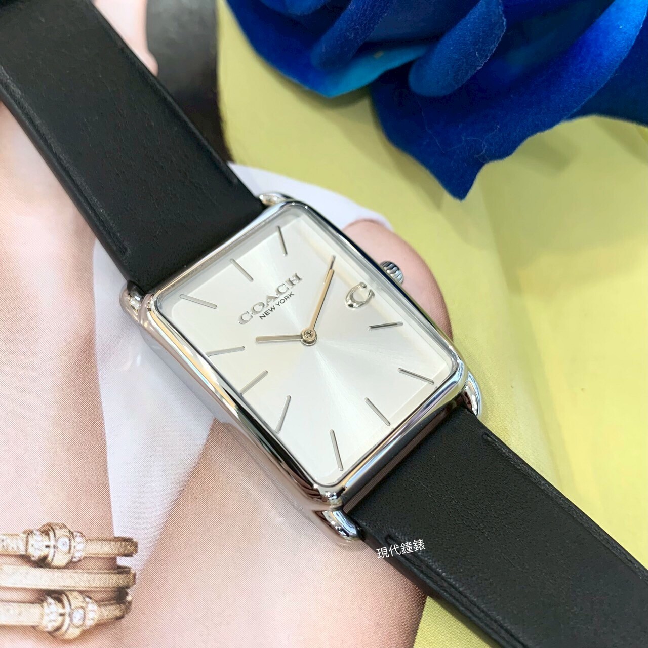 【COACH】復古方型中性手錶CO14400040 25mm 現代鐘錶