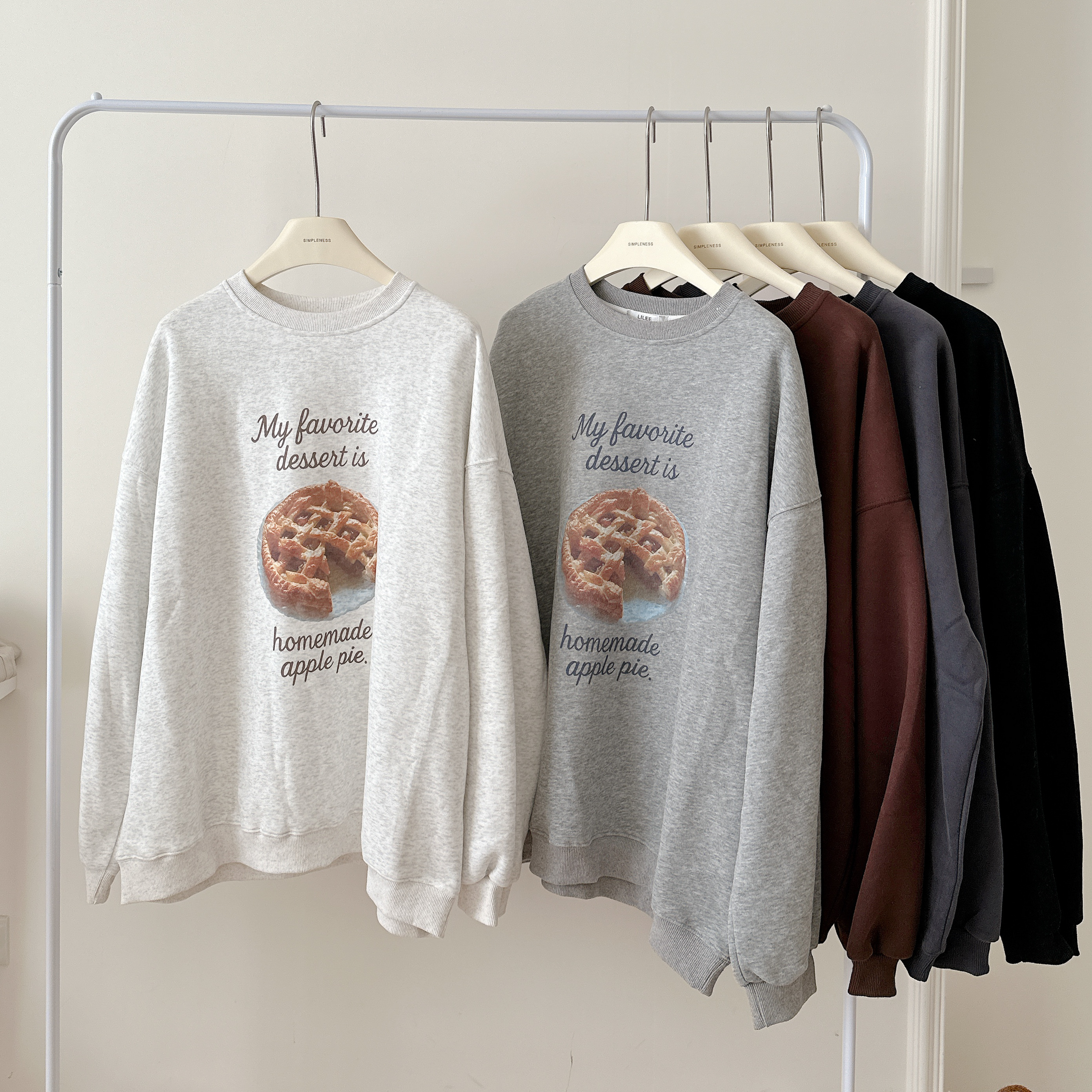 現貨🚚小編私推😍美式休閒寬大蘋果派大學t💕共5色