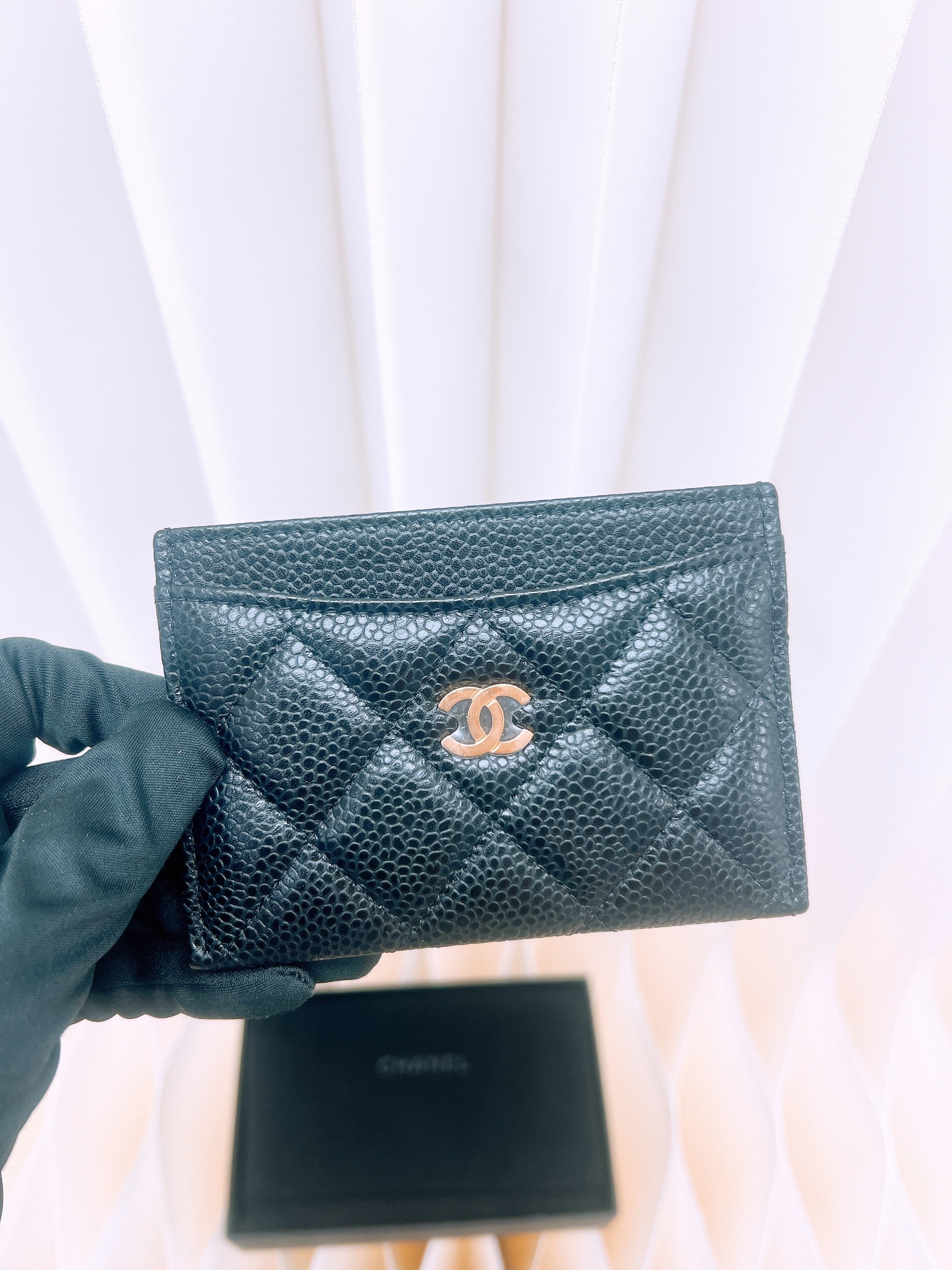 Chanel classic card holder (black caviar GHW)