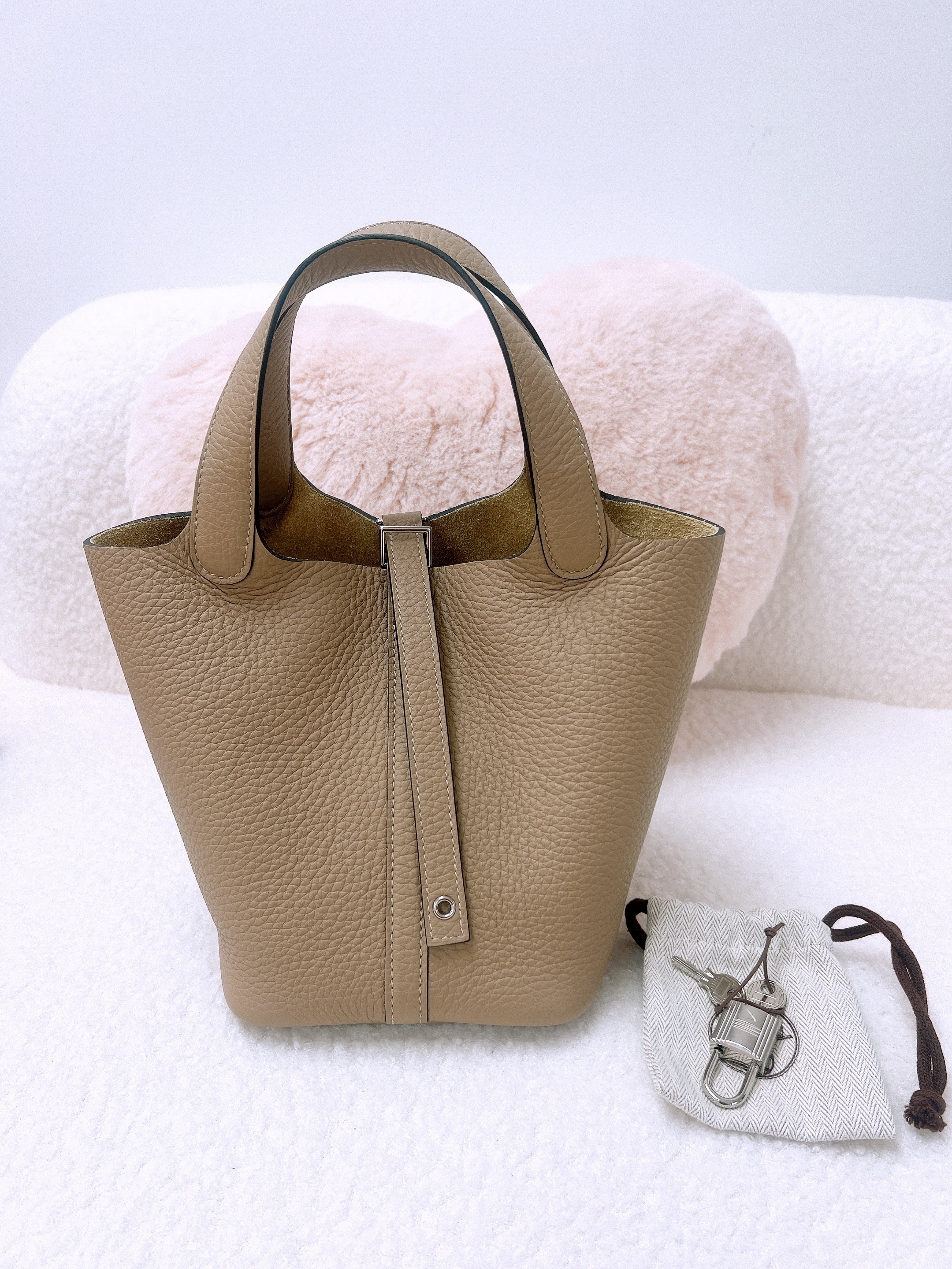 *Unused* Hermes picotin 18 (trench PHW/ stamp b)