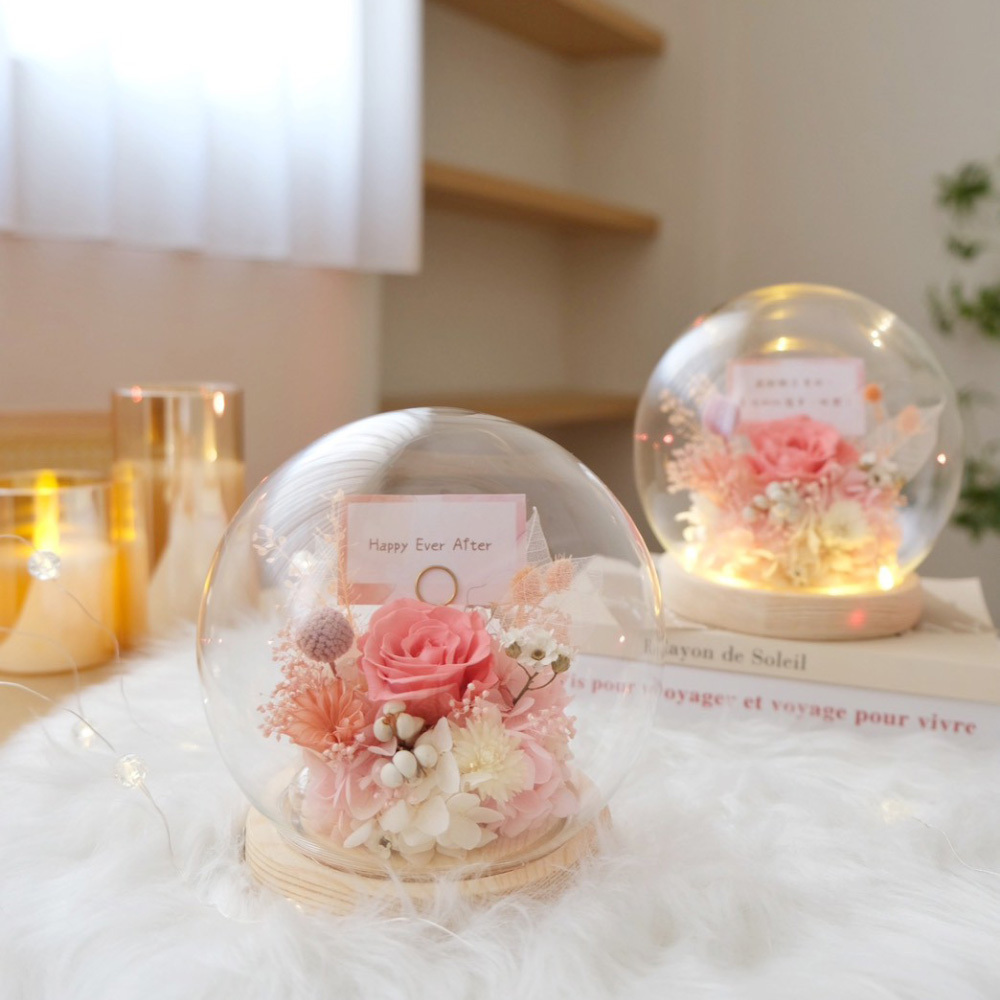 15公分圓球玻璃罩 / 單朵粉色大玫瑰（可放照片）