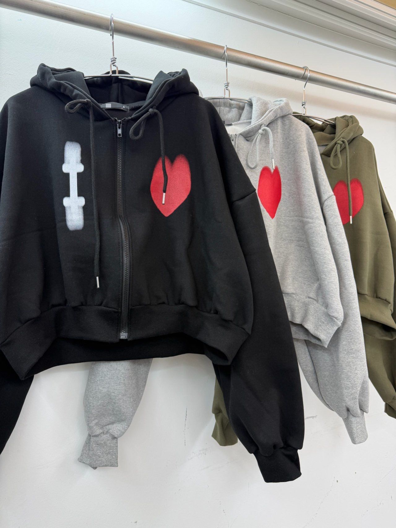 英文字連帽拉鍊外套(薄抓毛底) JK2737