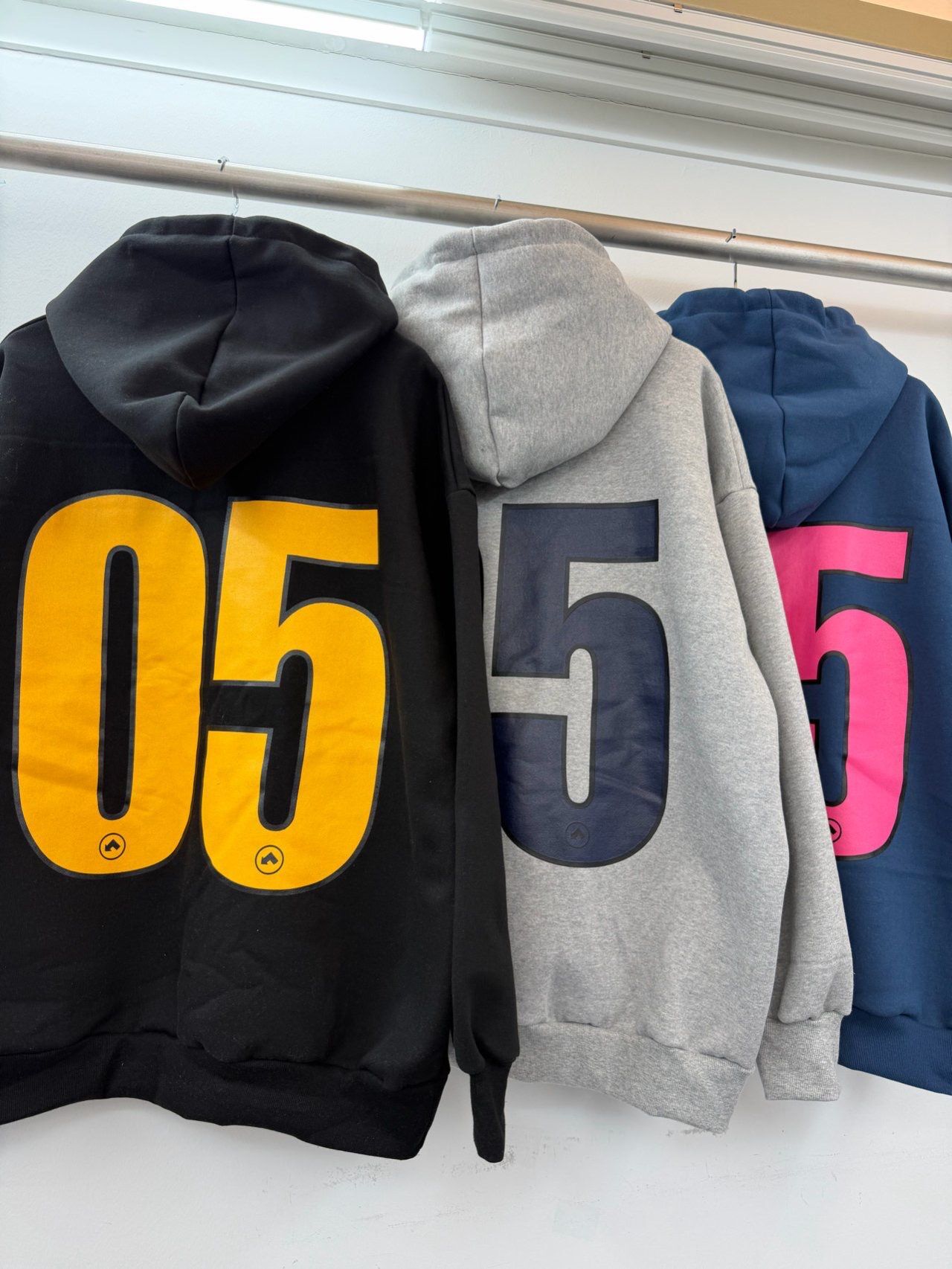 OverSize英文字連帽衛衣(薄抓毛底) T5850