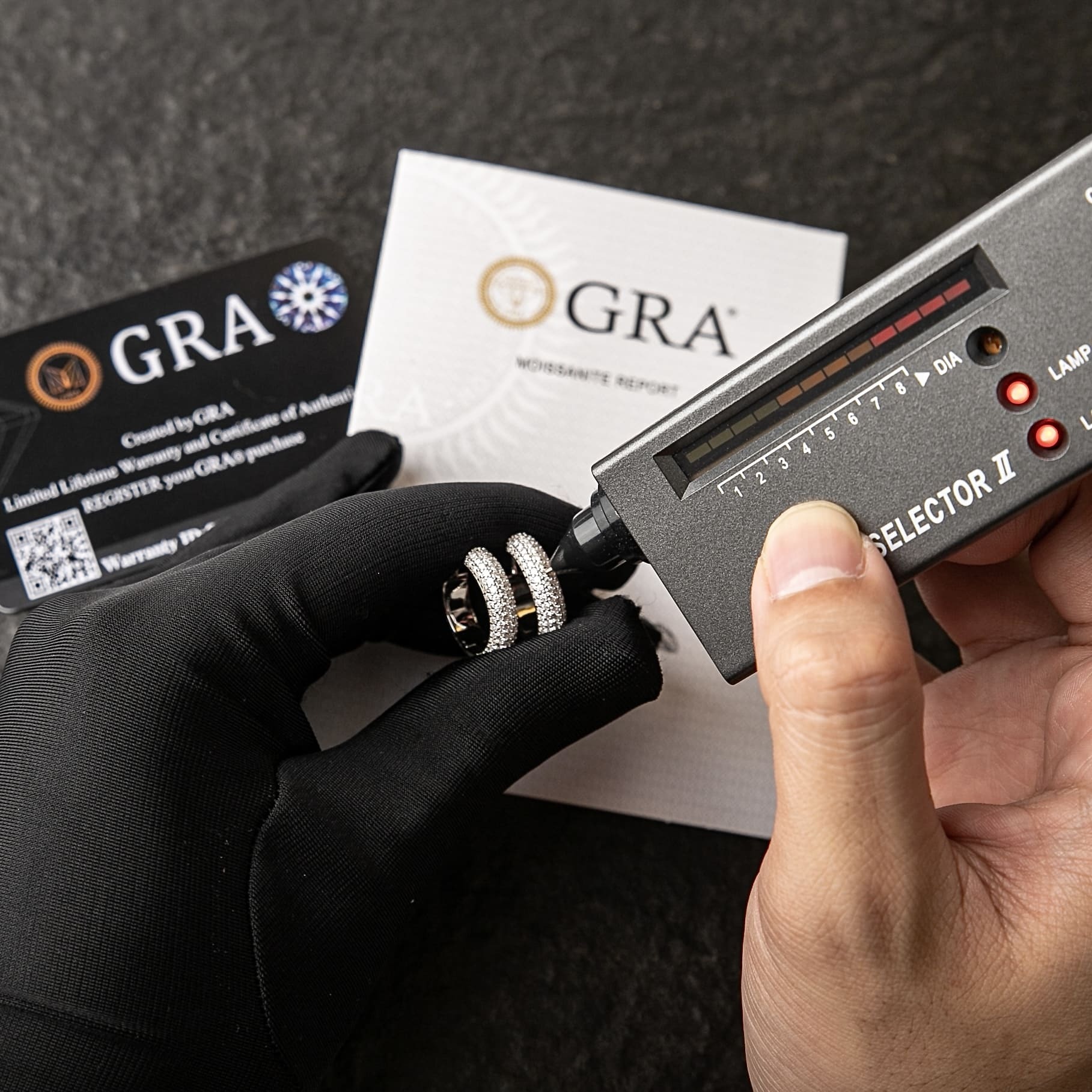 925純銀莫桑石5排鑽滿鑲耳環