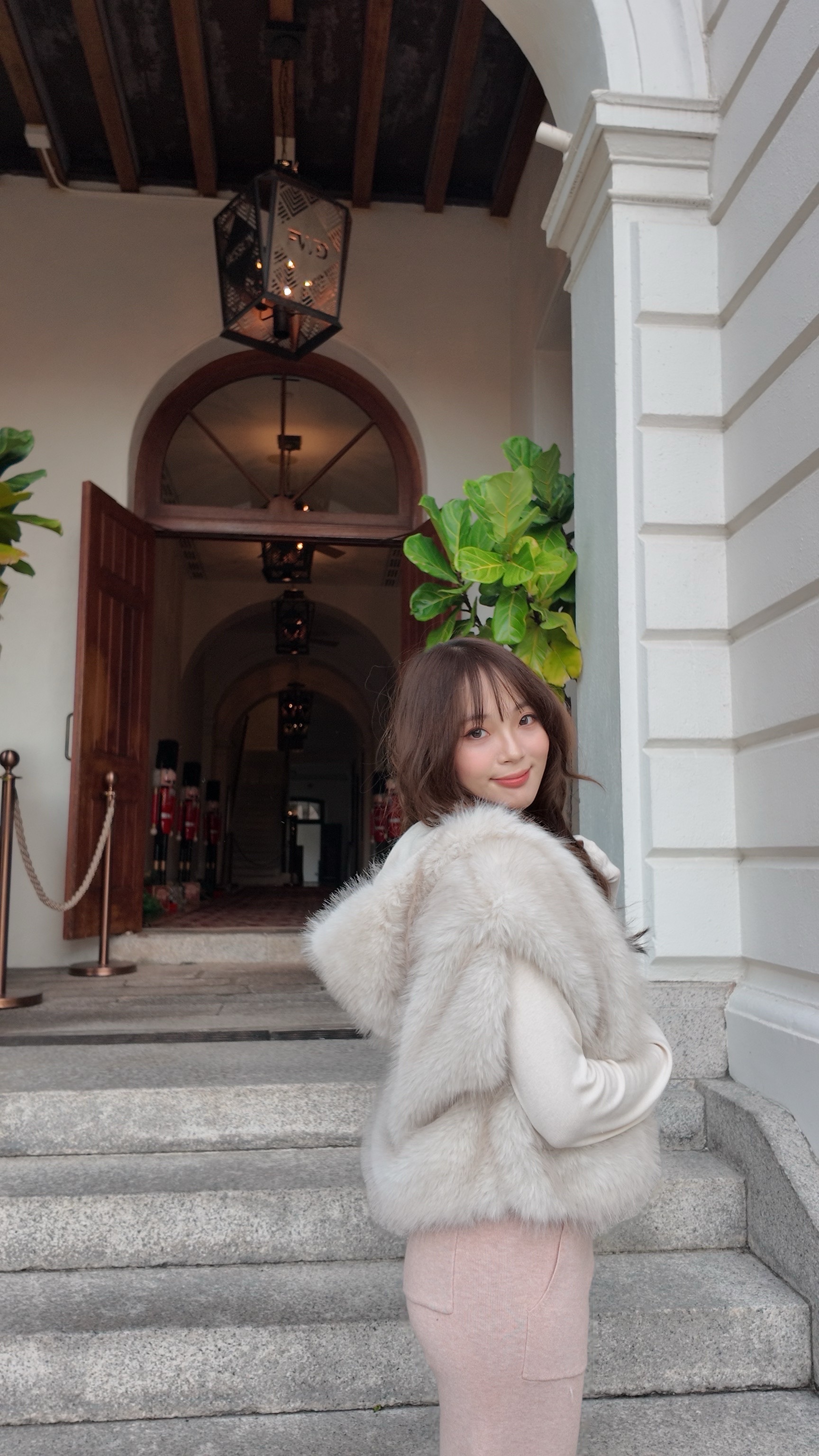 熱賣Premium line- 韓製貴婦級仿狐狸毛Furfur馬甲背心 **Special price**