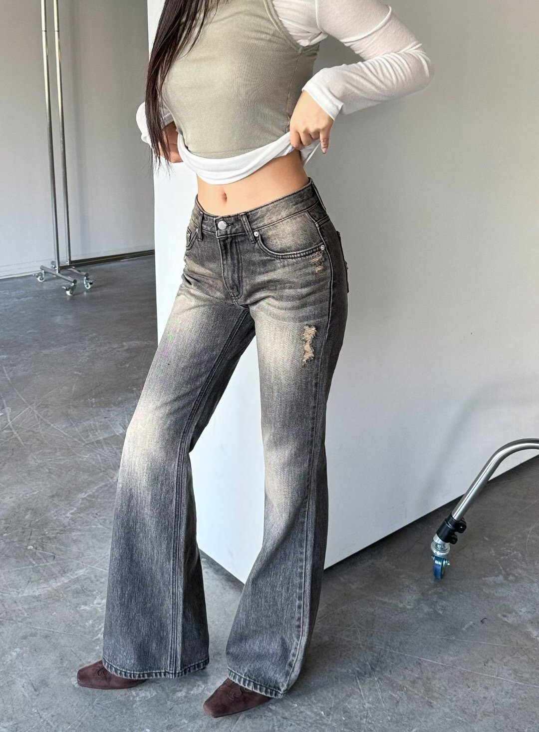 54014 爪抓刷色牛仔長褲