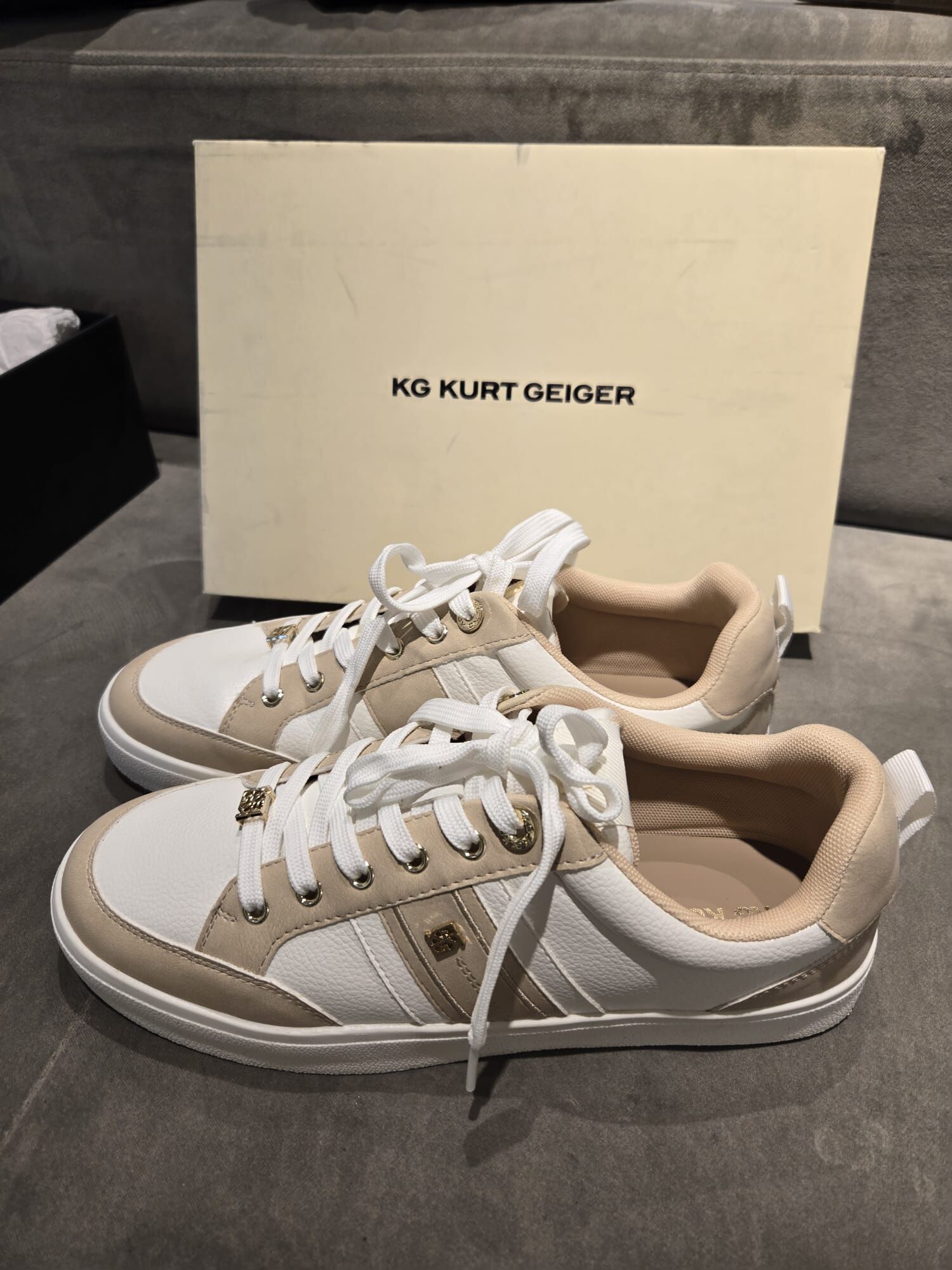 英國代購 (獨立訂單)-KG kurtgeiger trainer LINDSEY